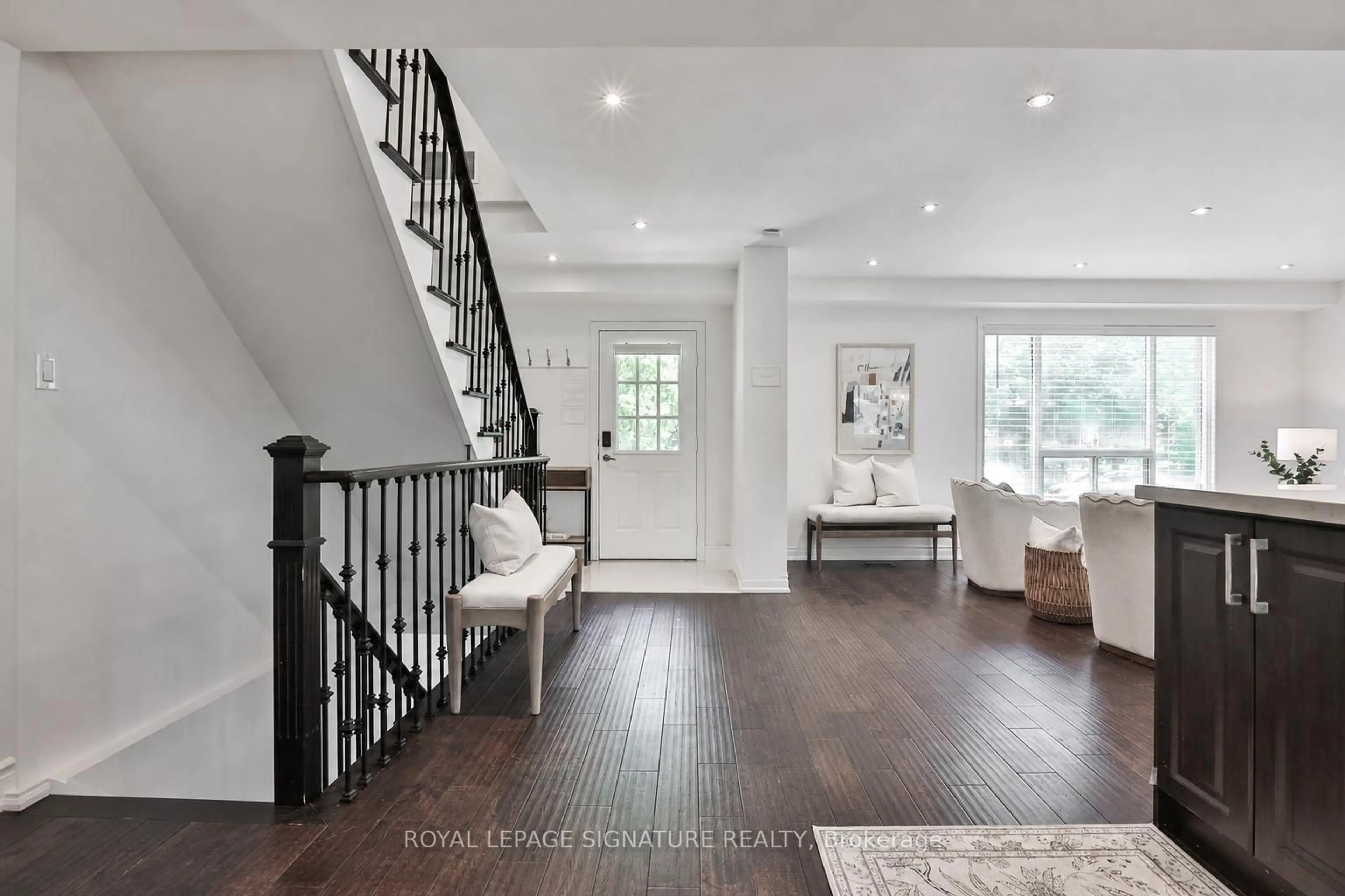 Indoor entryway for 280 Gowan Ave, Toronto Ontario M4J 2K6
