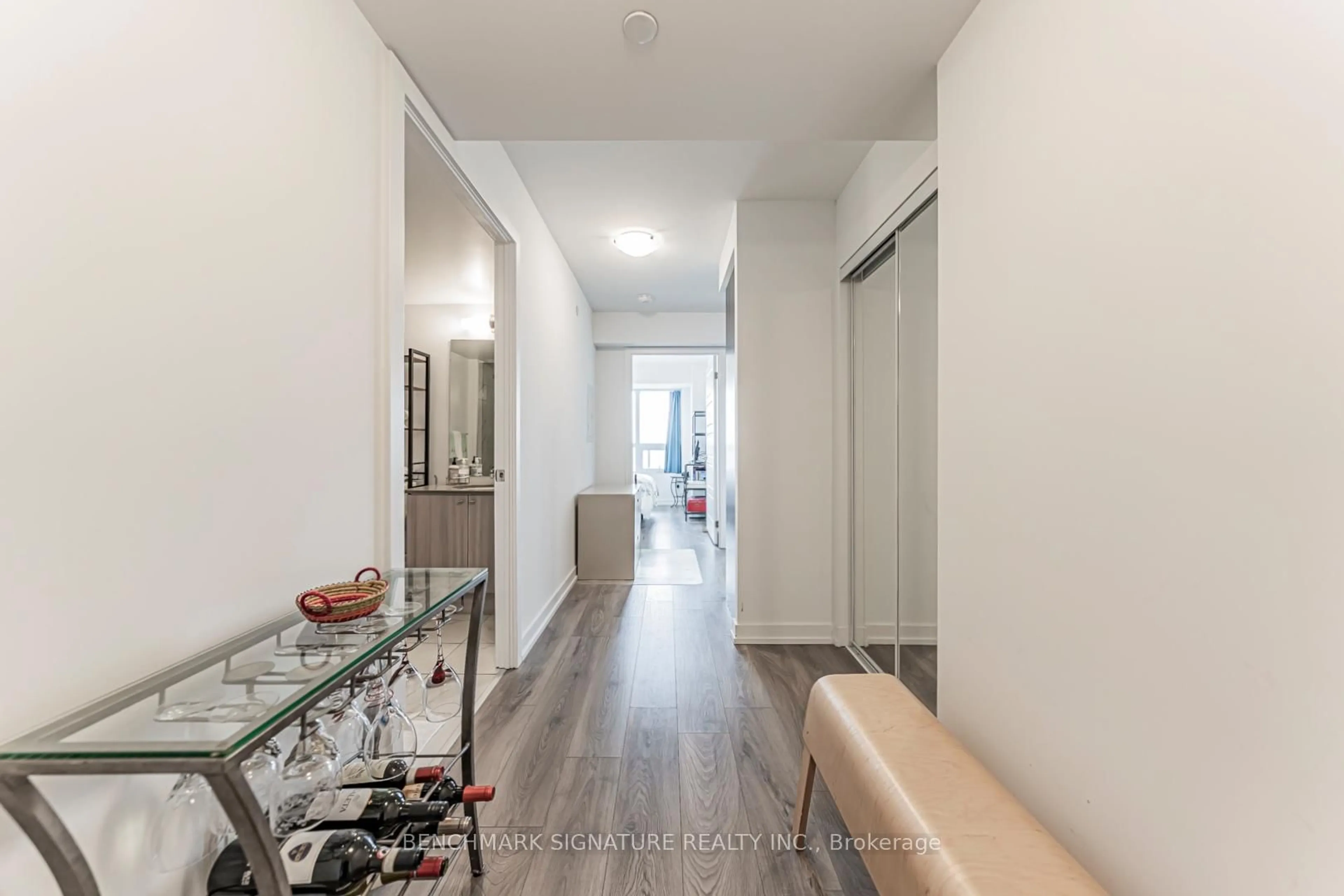 Indoor entryway for 1435 Celebration Dr #2111, Pickering Ontario L1W 0C4