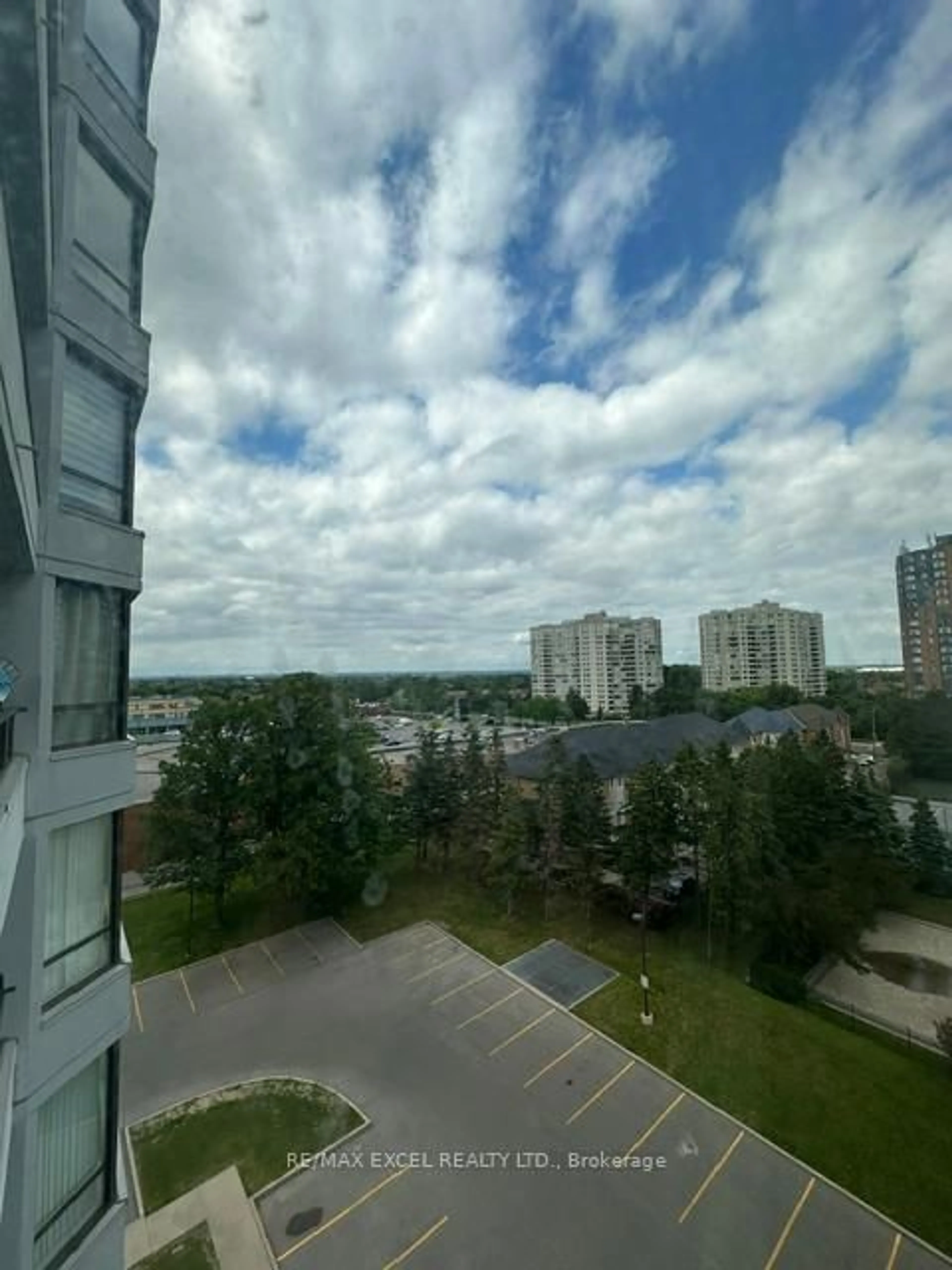 Unknown for 300 Alton Towers Circ #806, Toronto Ontario M1V 4X9