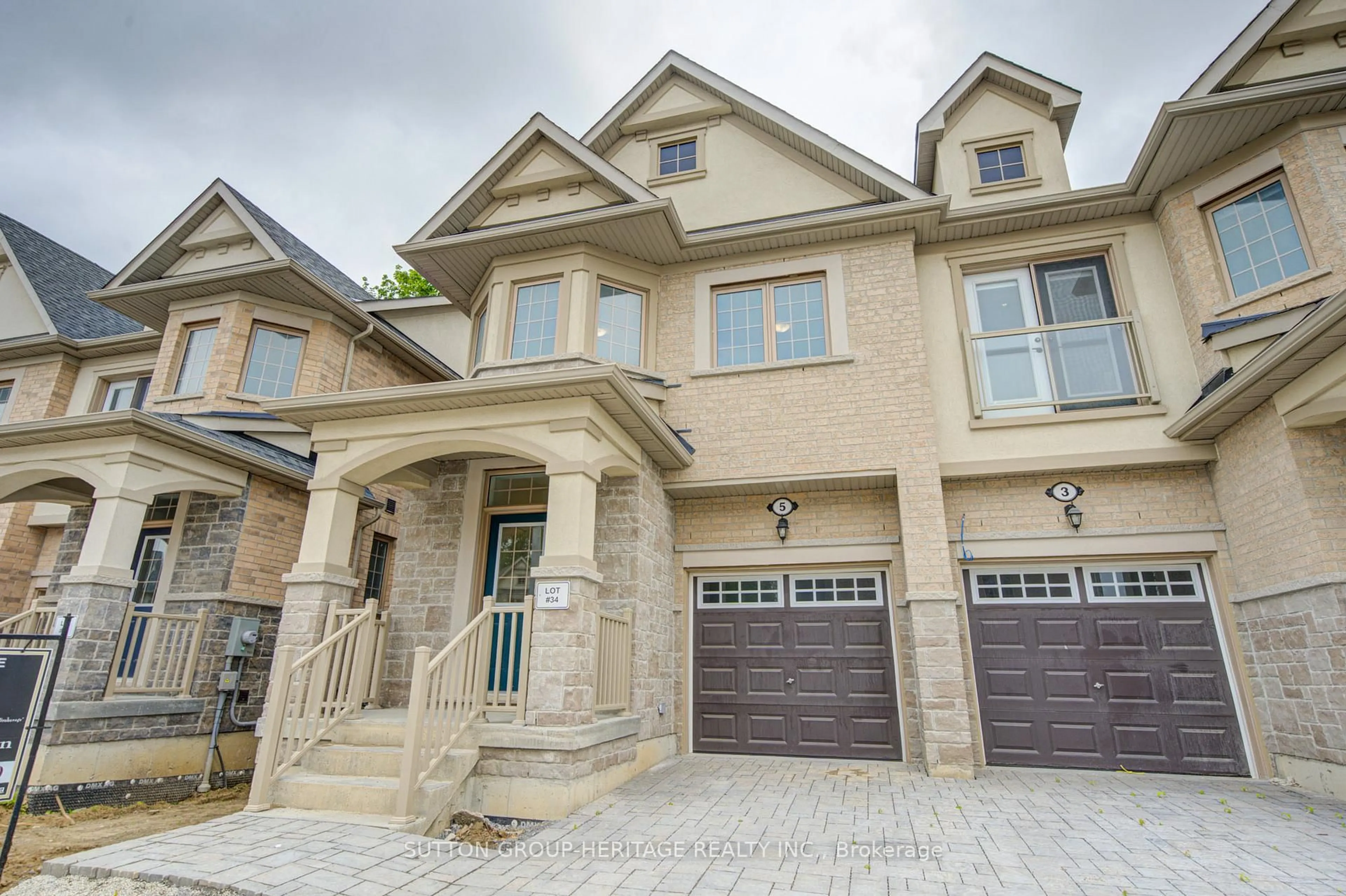 Home with brick exterior material, street for 5 Deer Creek Crt, Toronto Ontario M1C 1N8