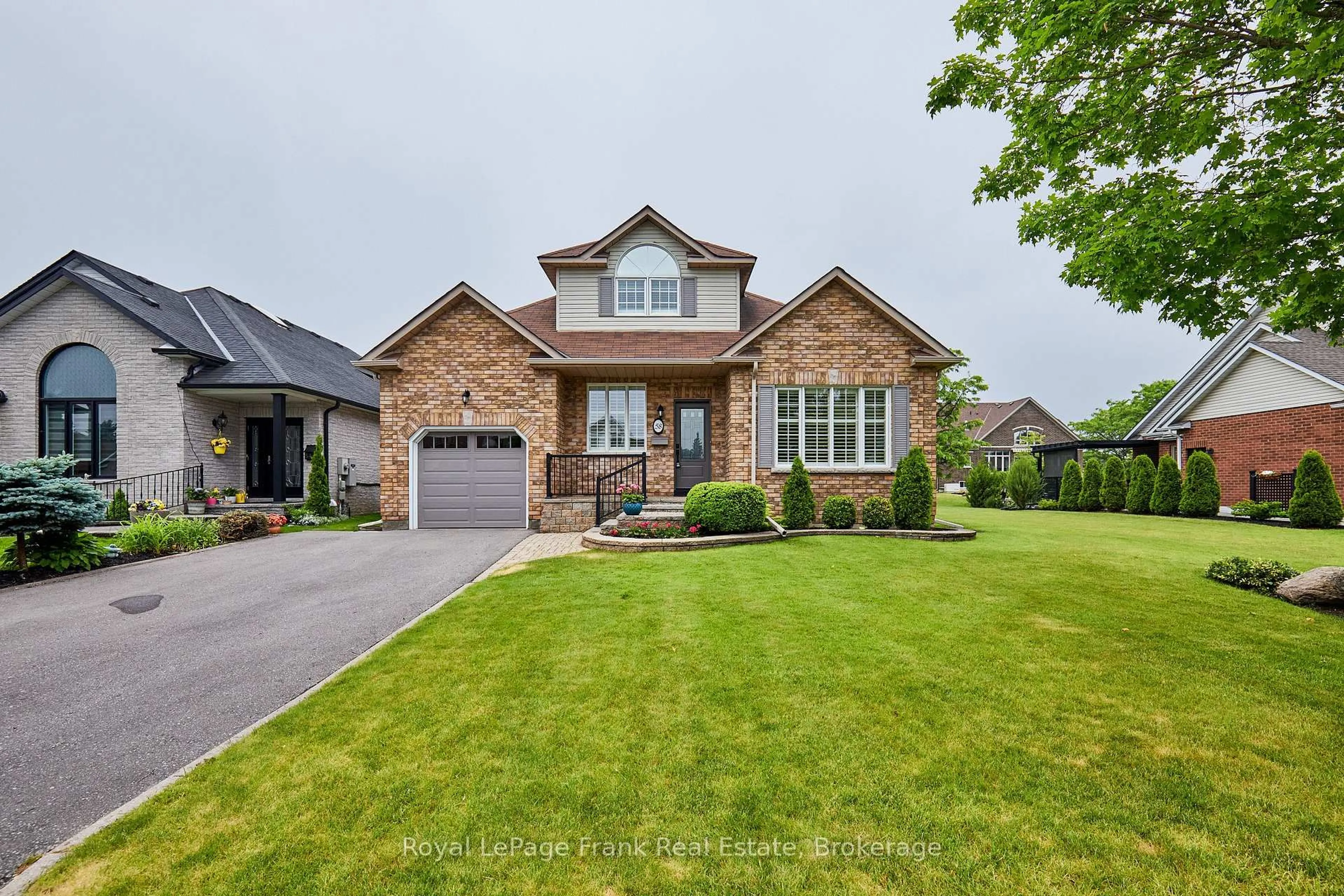 Home with brick exterior material, street for 58 Waterbury Cres, Scugog Ontario L9L 1R9