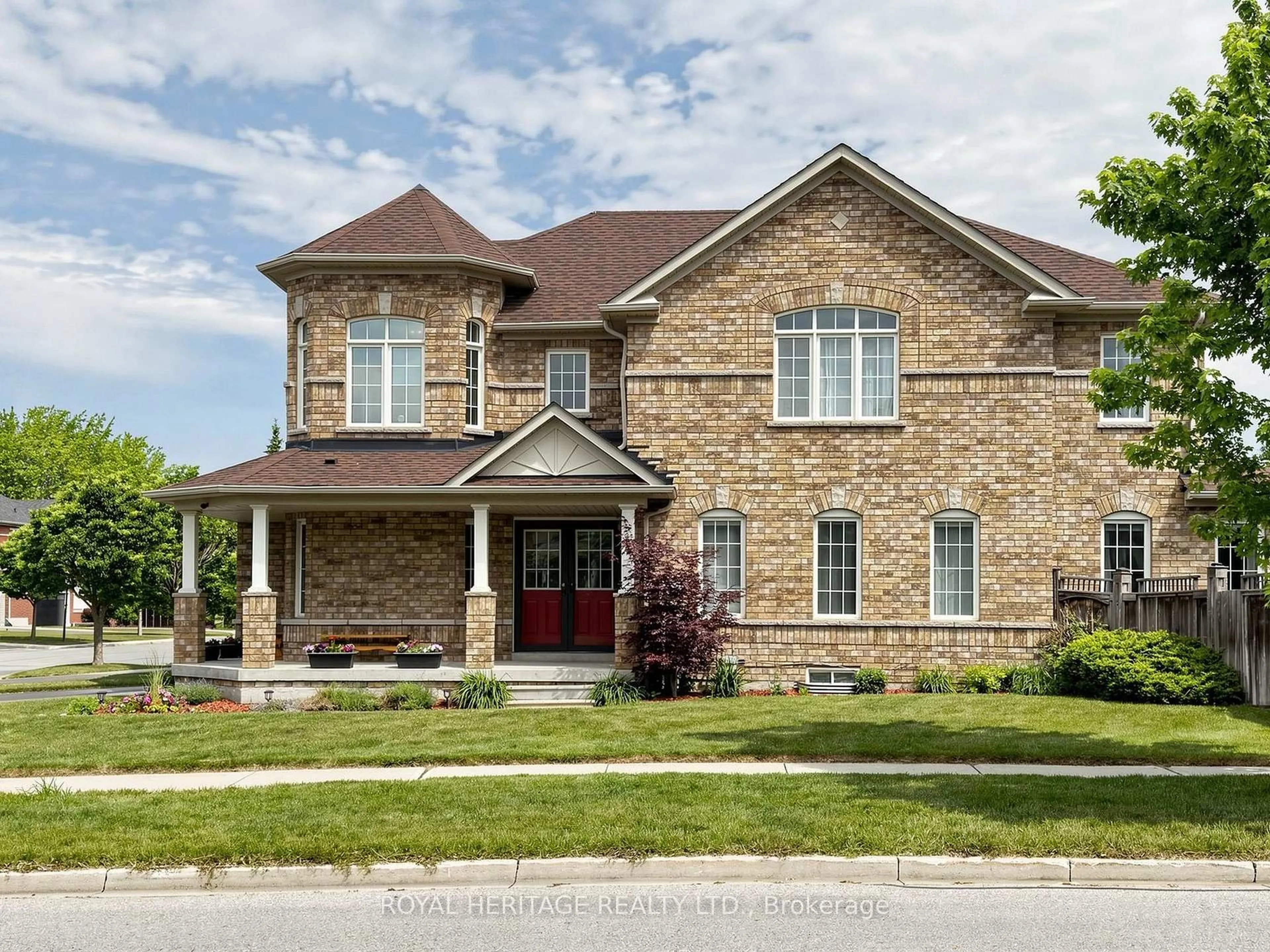 Home with brick exterior material, street for 1 Wakem Crt, Whitby Ontario L1P 1T8