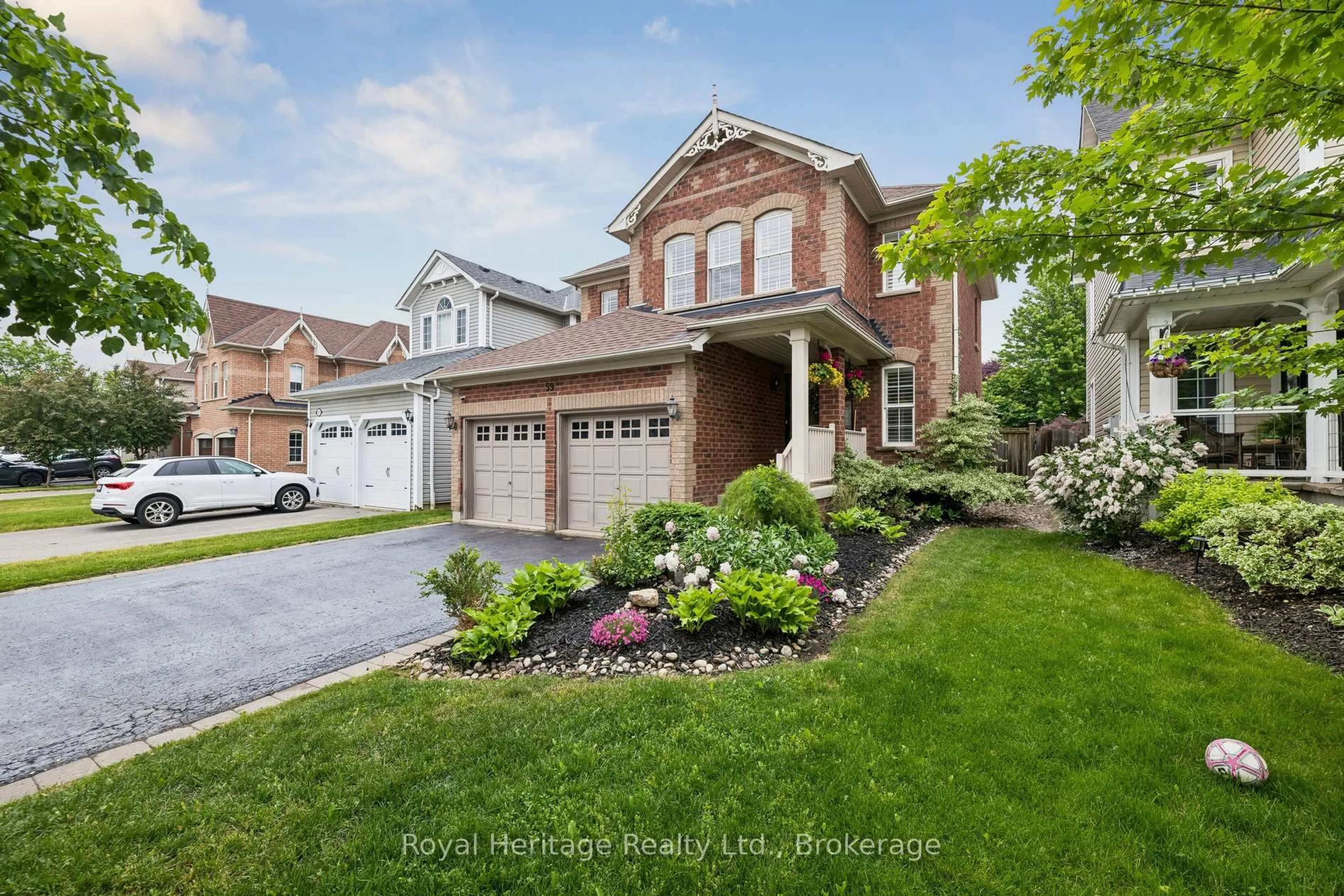 Home with brick exterior material, street for 59 Bayberry Crt, Whitby Ontario L1M 2L2