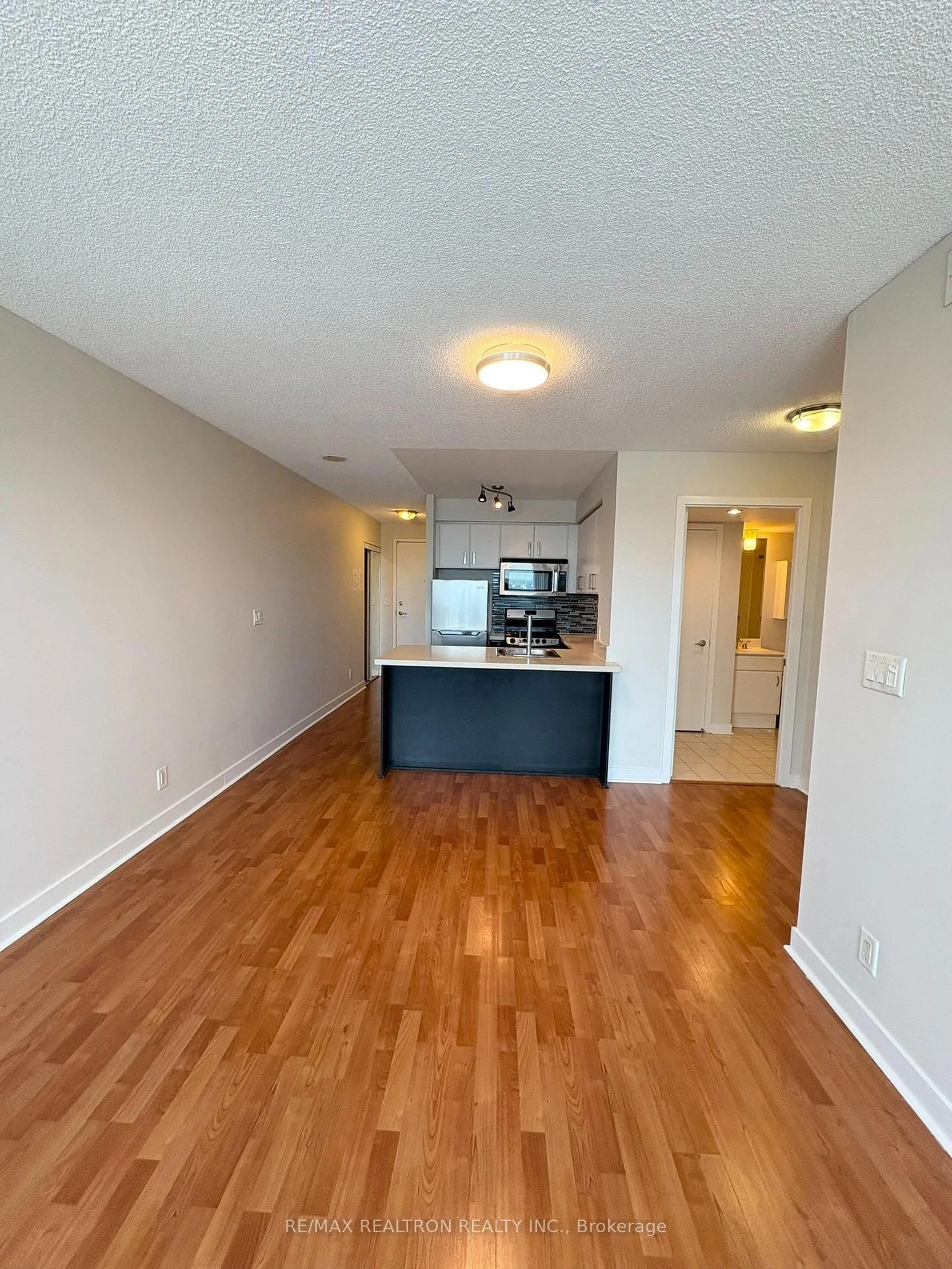 A pic of a room for 38 Lee Centre Dr #1502, Toronto Ontario M1H 3K2