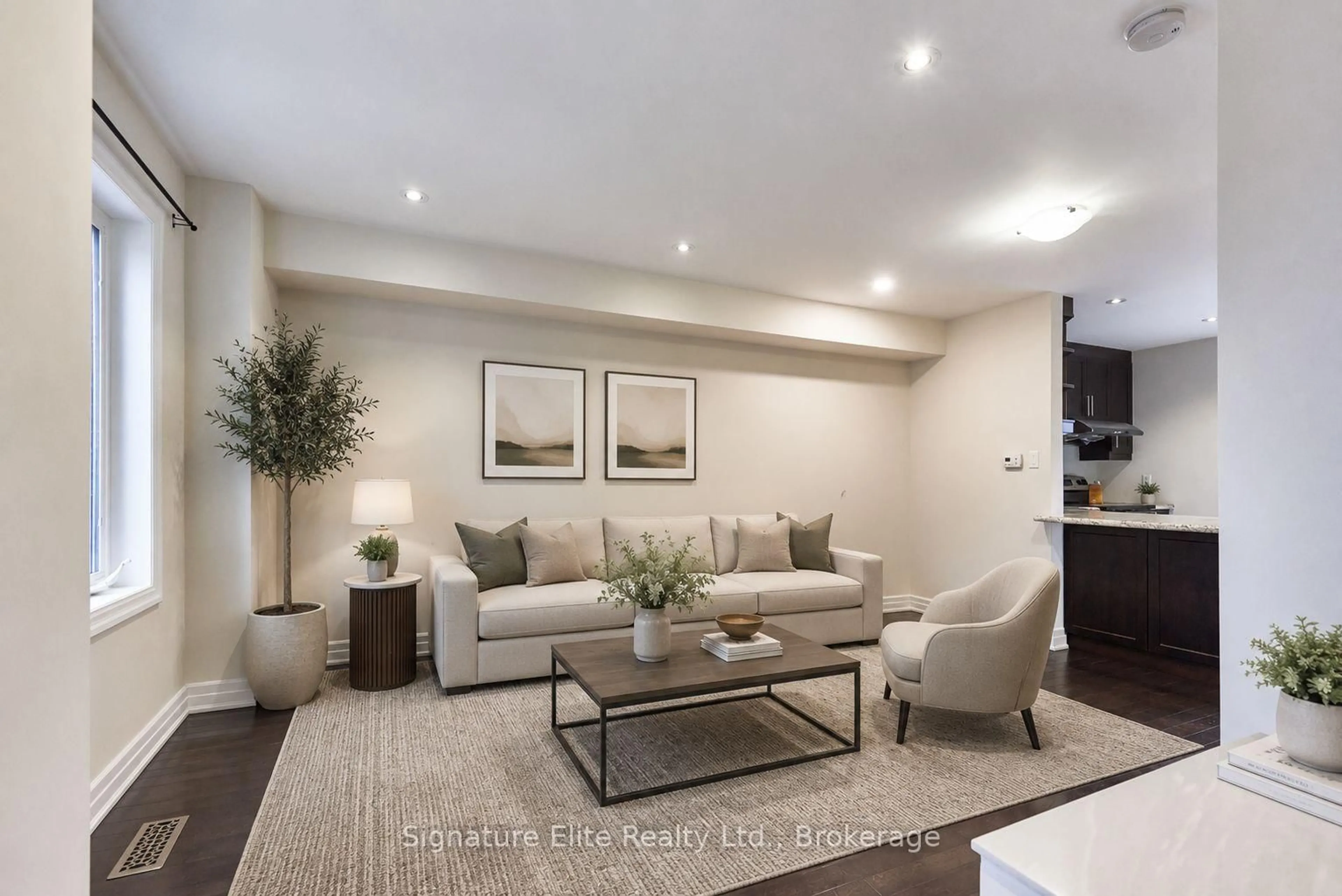 Living room with furniture, unknown for 6 Coventry St, Toronto Ontario M1L 0H1