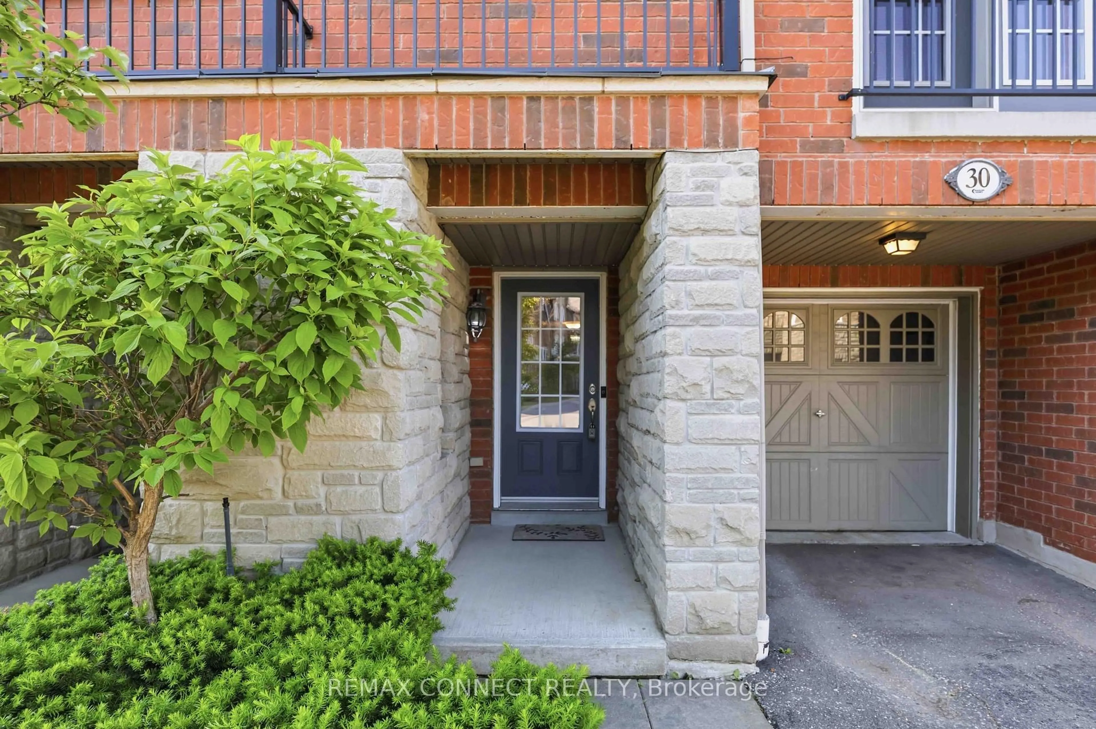 Unknown for 1701 Finch Ave #30, Pickering Ontario L1V 0B7