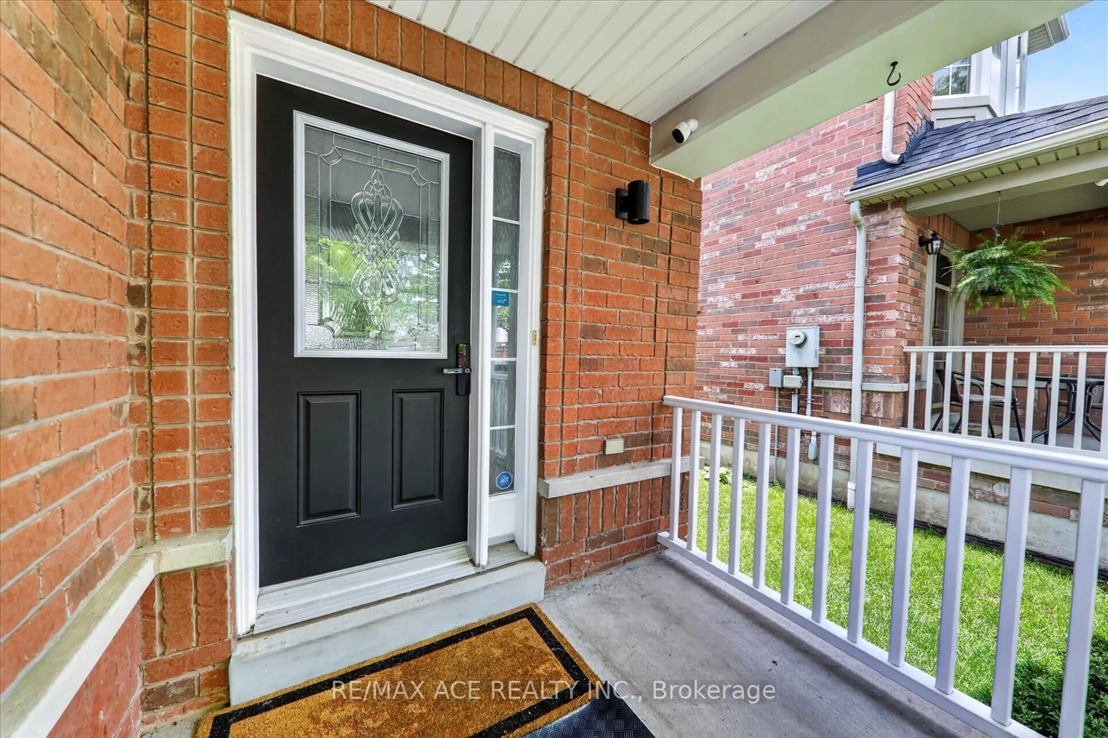 Indoor entryway for 56 Unsworth Cres, Ajax Ontario L1T 4X3