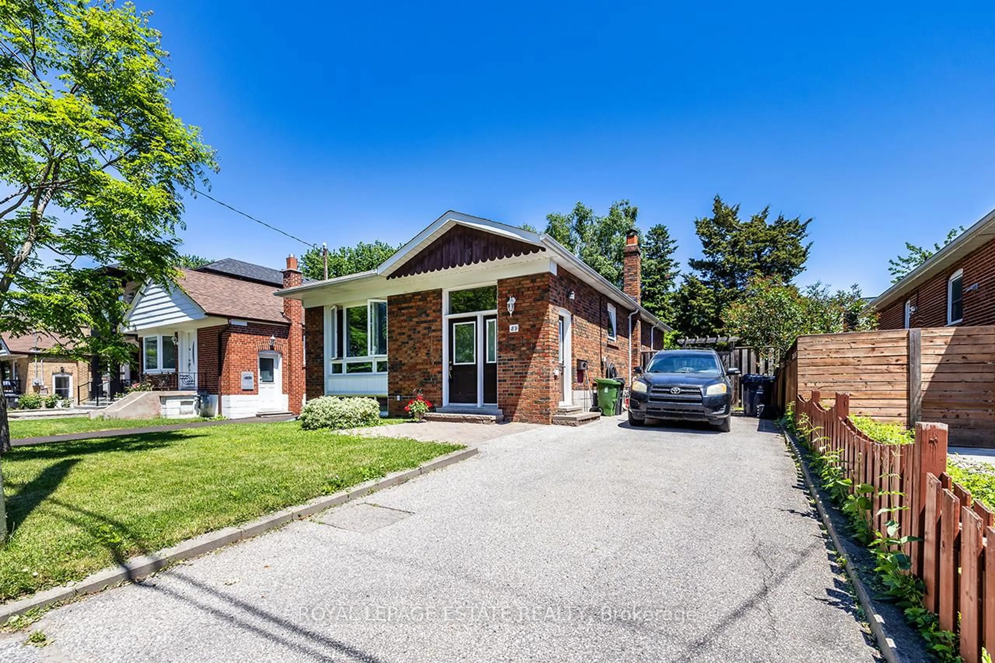 Home with brick exterior material, street for 89 Vanbrugh Ave, Toronto Ontario M1N 3T4