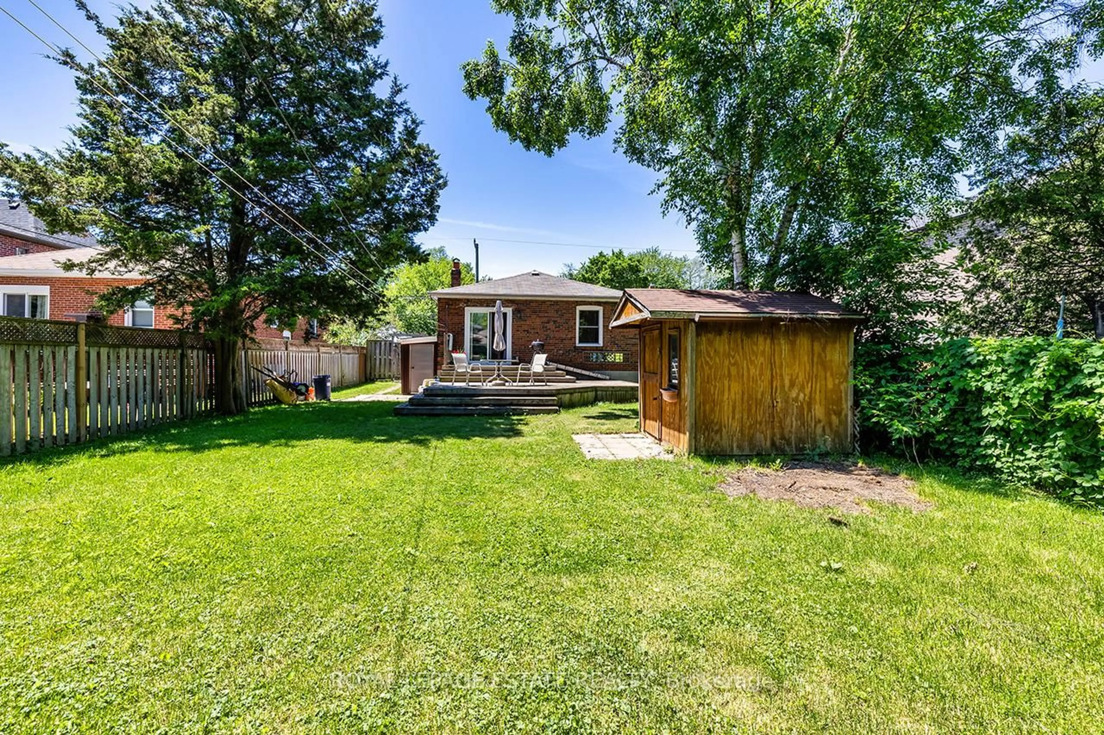 Unknown for 89 Vanbrugh Ave, Toronto Ontario M1N 3T4