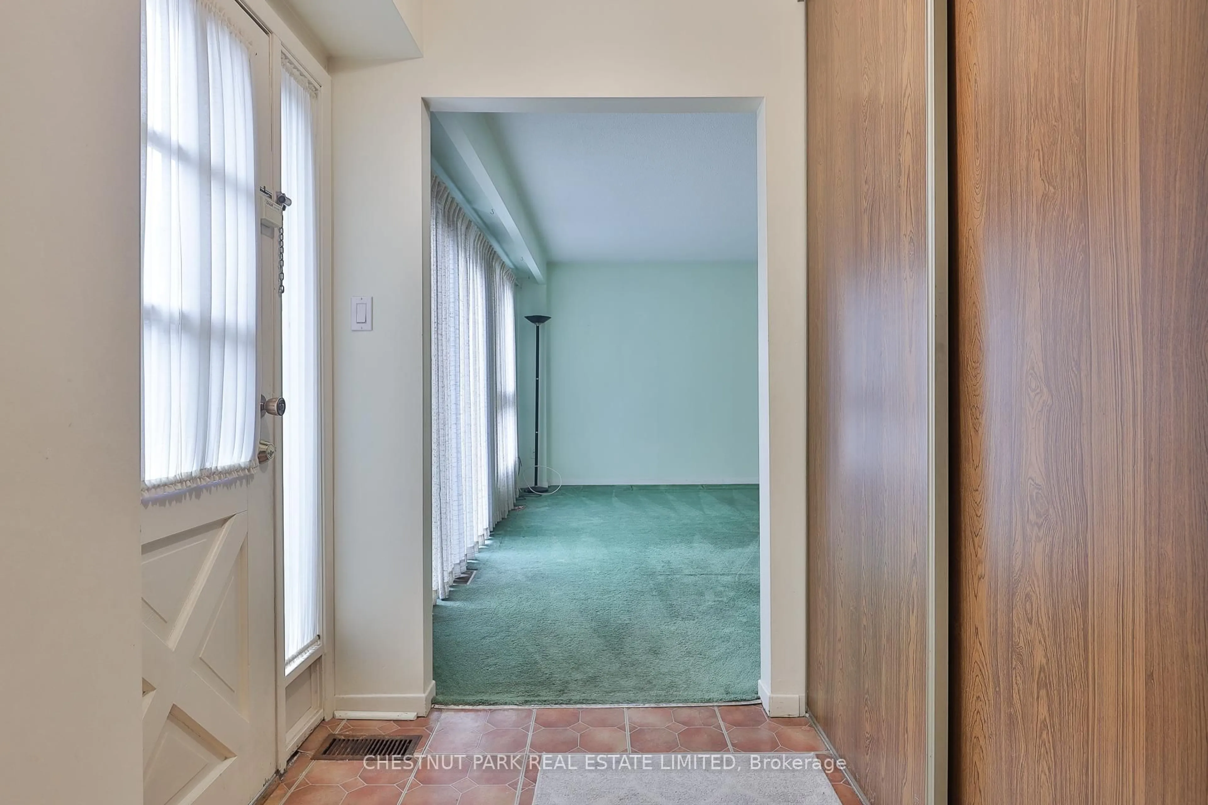 Unknown for 107 Burrows Hall Blvd #56, Toronto Ontario M1B 1Z7