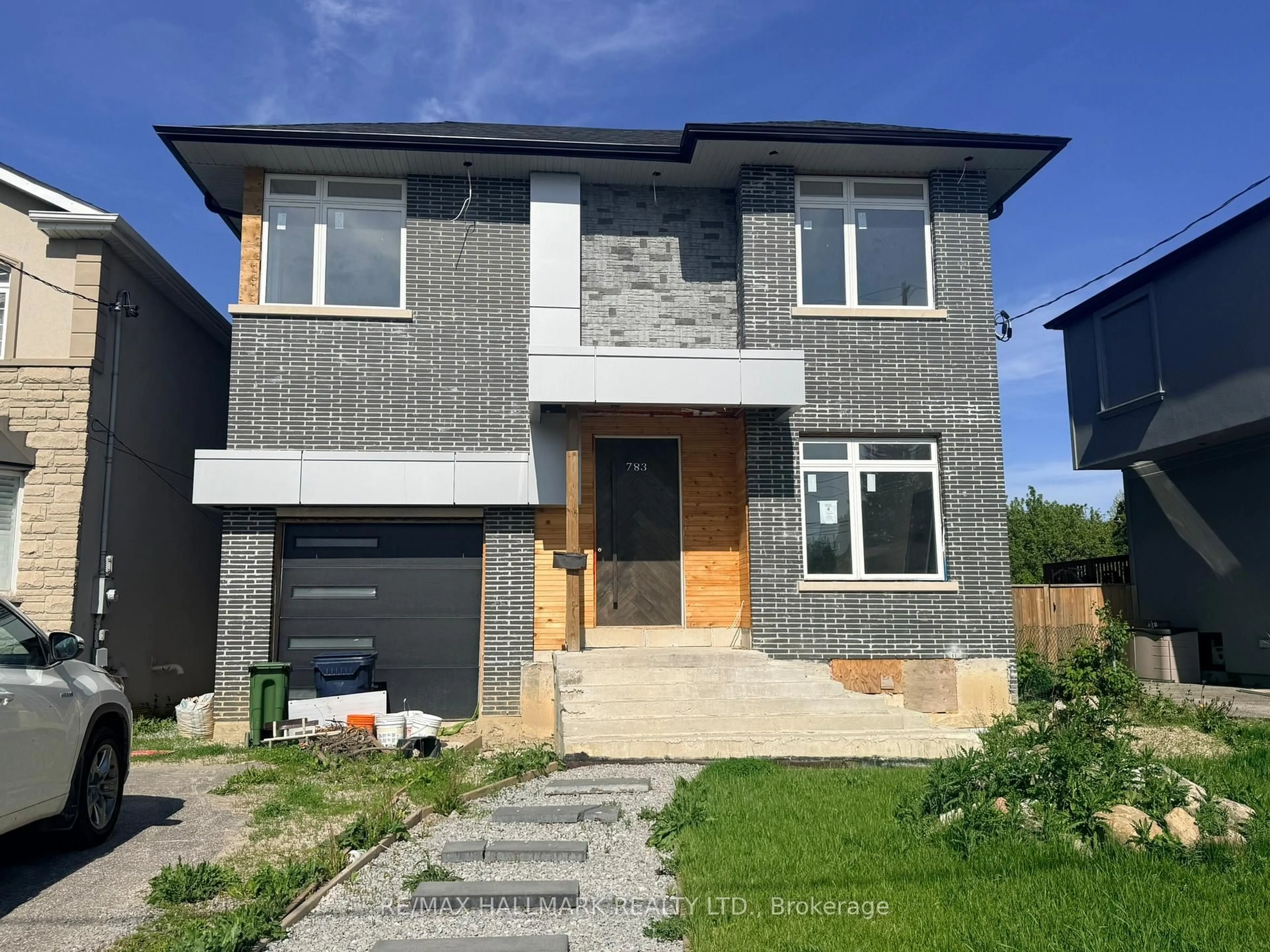 Home with brick exterior material, street for 783 Midland Ave, Toronto Ontario M1K 4E5