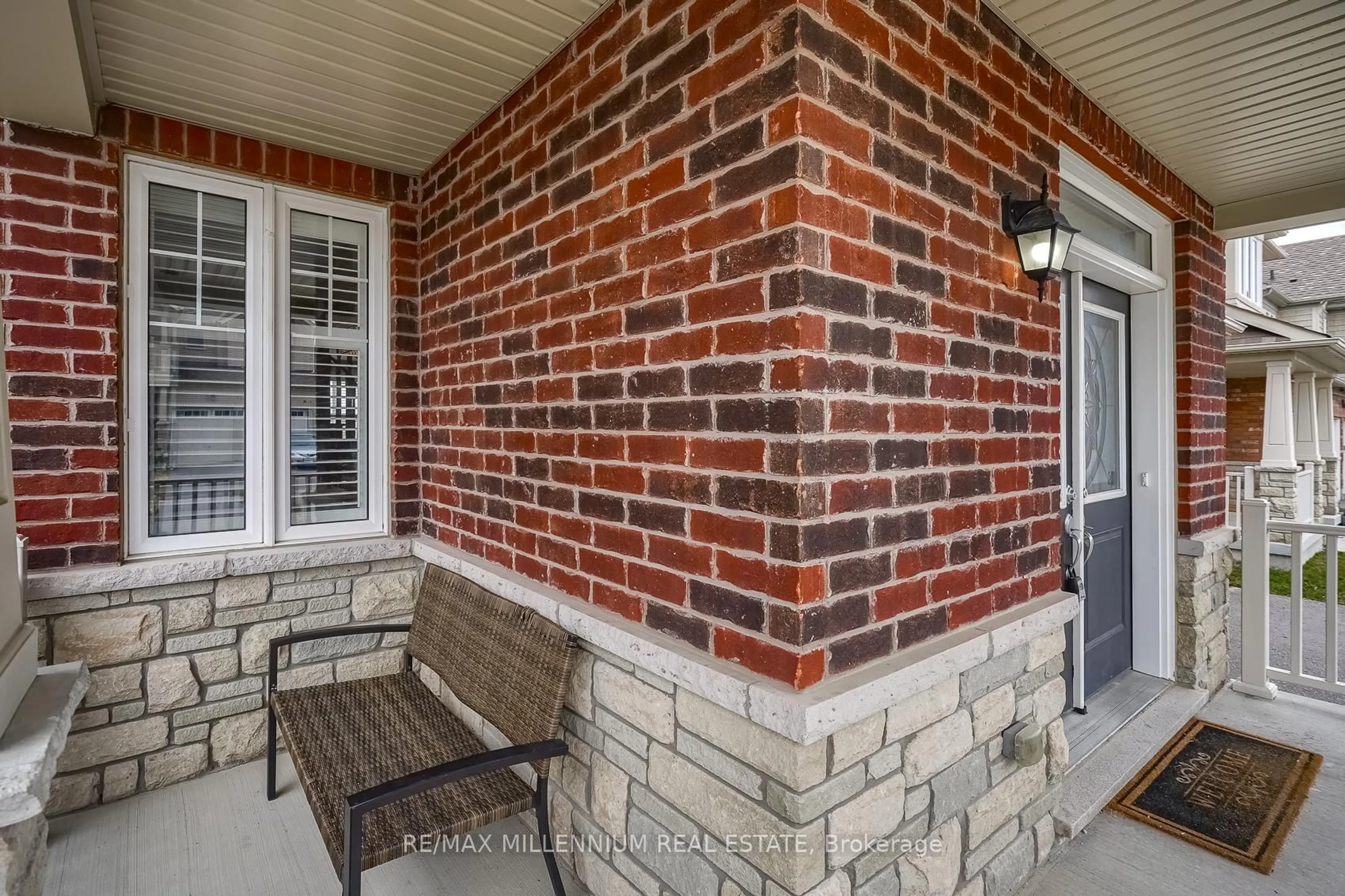 Home with brick exterior material, street for 190 Symington Ave, Oshawa Ontario L1L 0J8