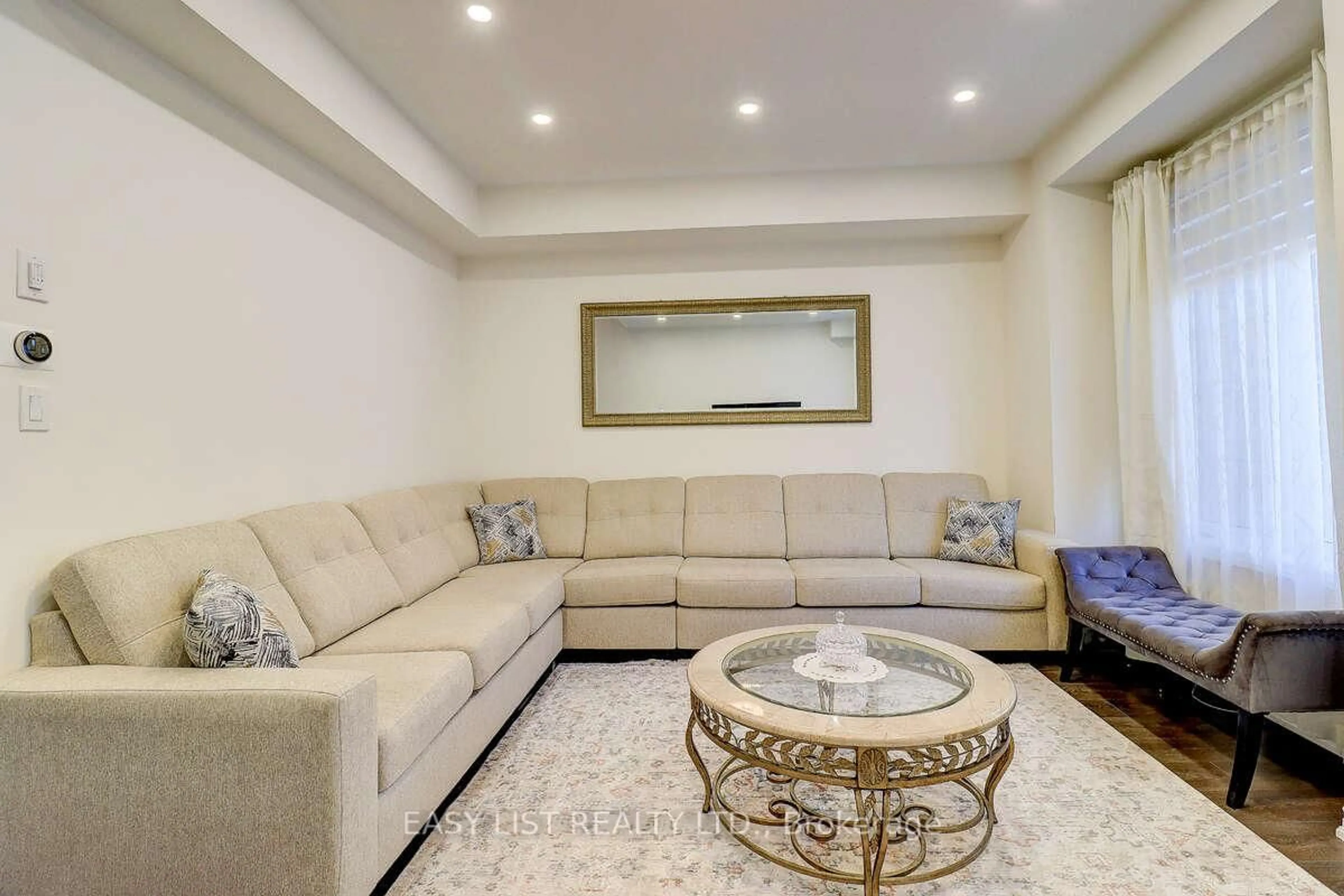 Living room with furniture, unknown for 38 Hallmark Way, Whitby Ontario L1P 0K2