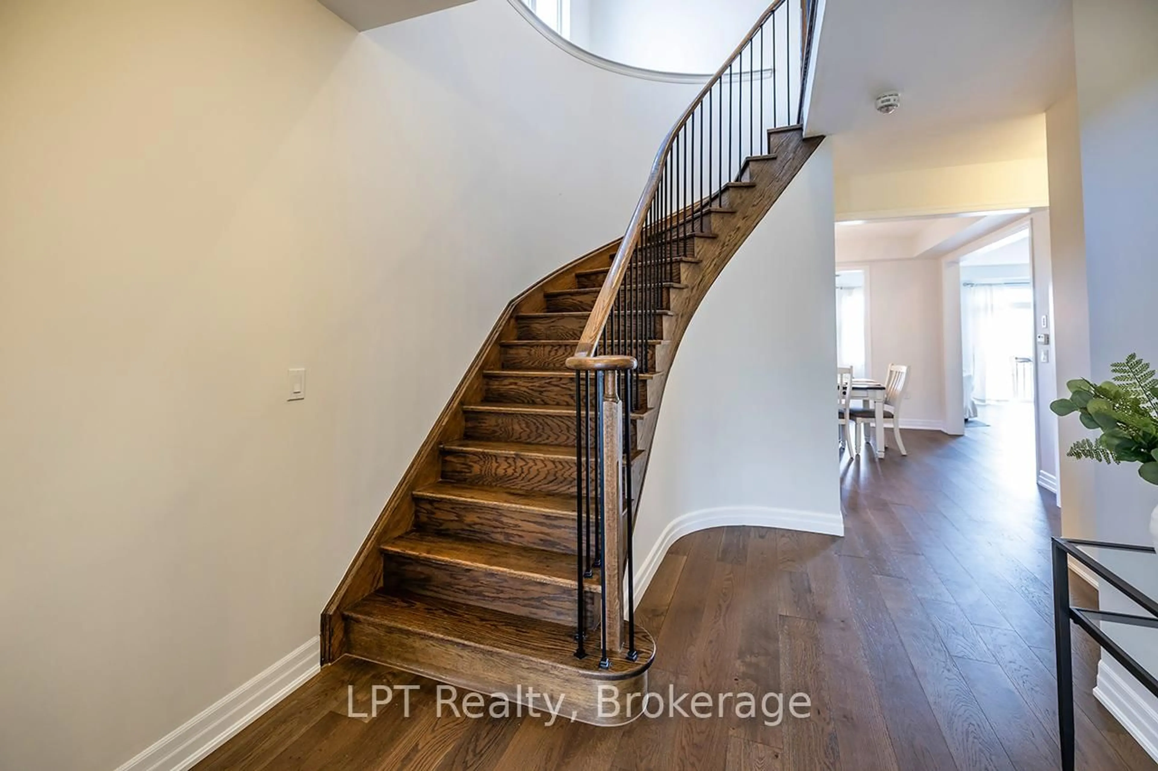 Unknown for 35 Purdy Pl, Clarington Ontario L1C 0V2