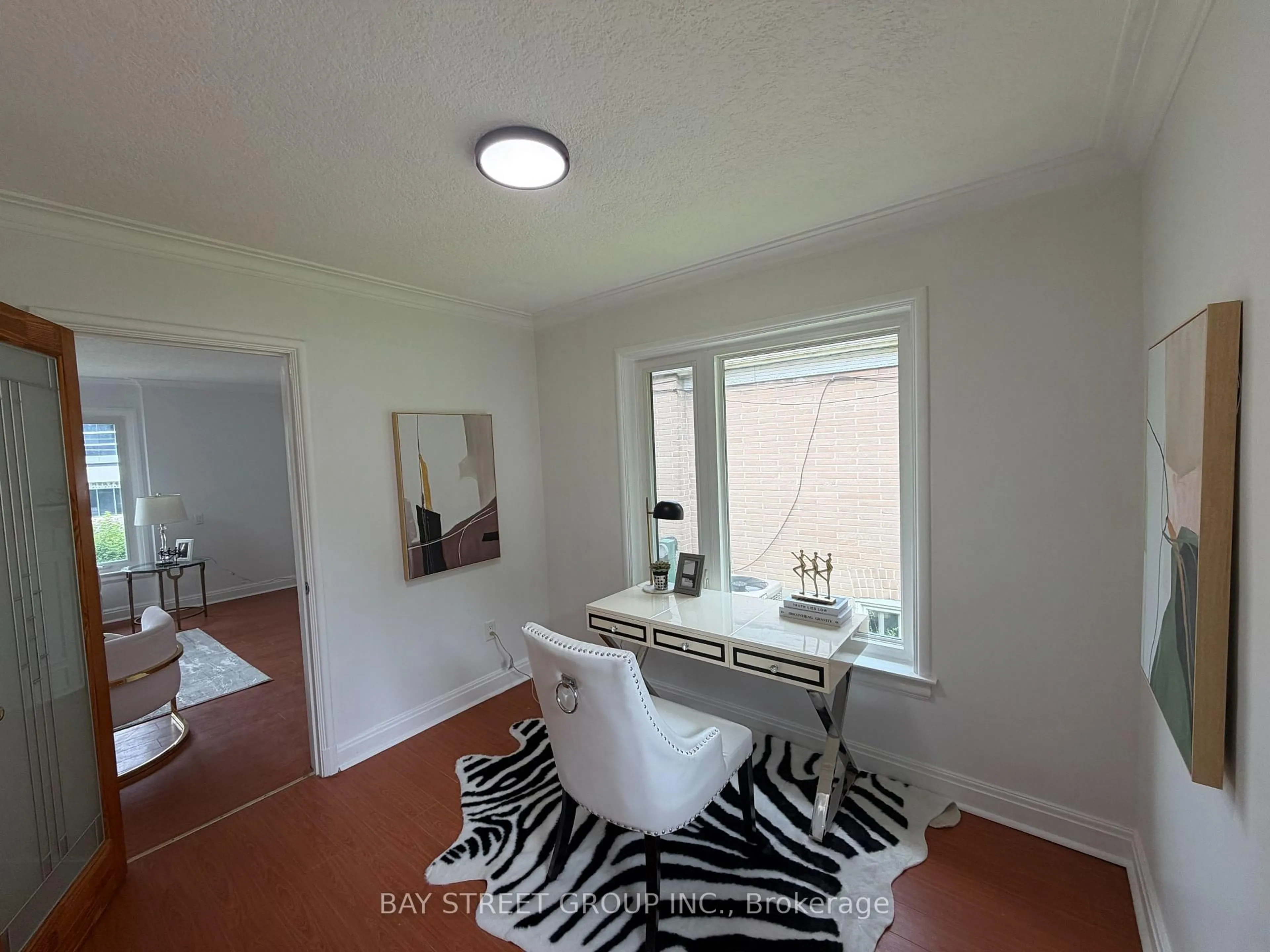 A pic of a room for 2212 Kennedy Rd, Toronto Ontario M1T 3G4
