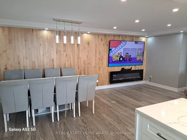 100 Wingarden Crt #1810, Toronto 2