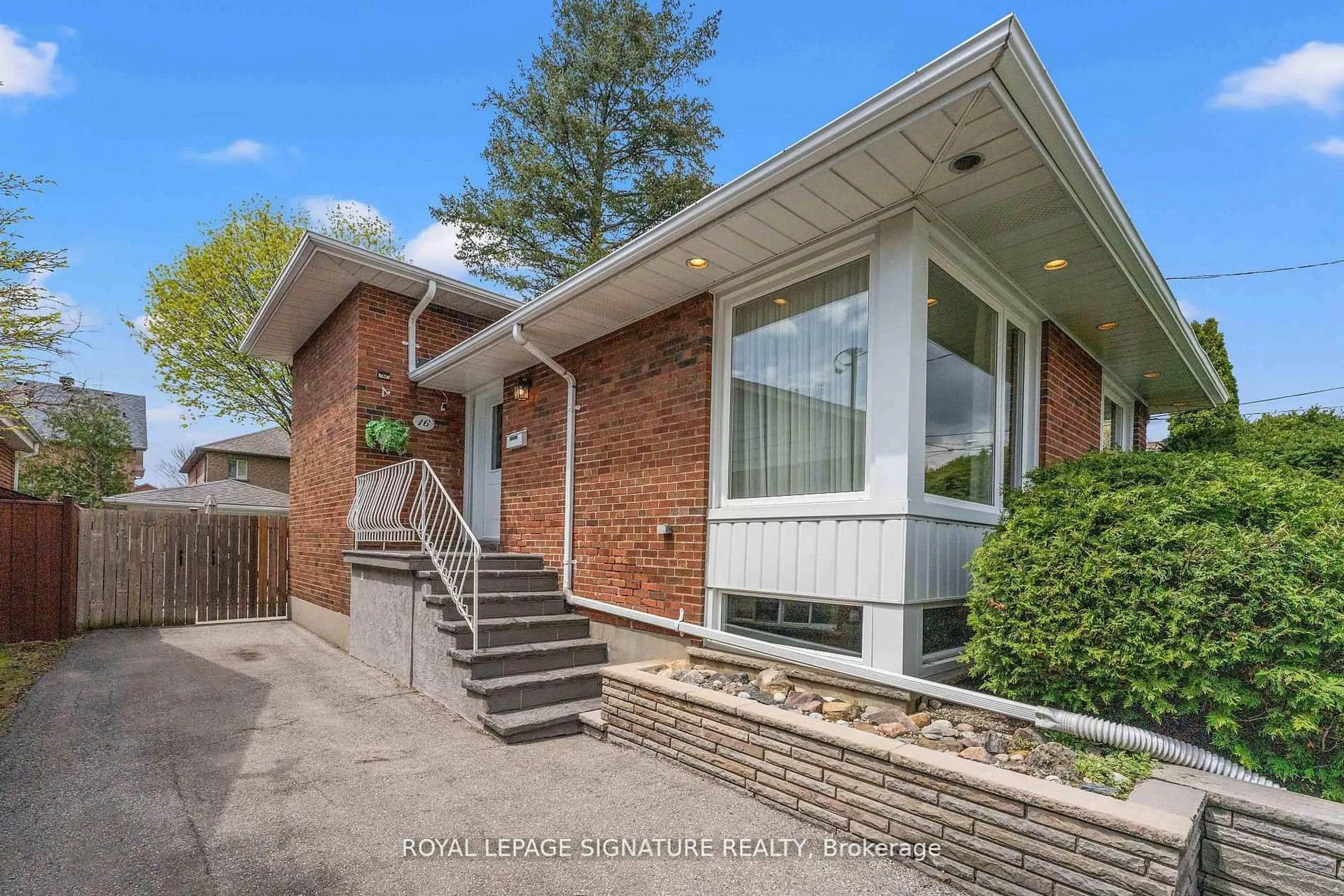 Home with brick exterior material, street for 16 Shrewsbury Sq, Toronto Ontario M1T 1L2