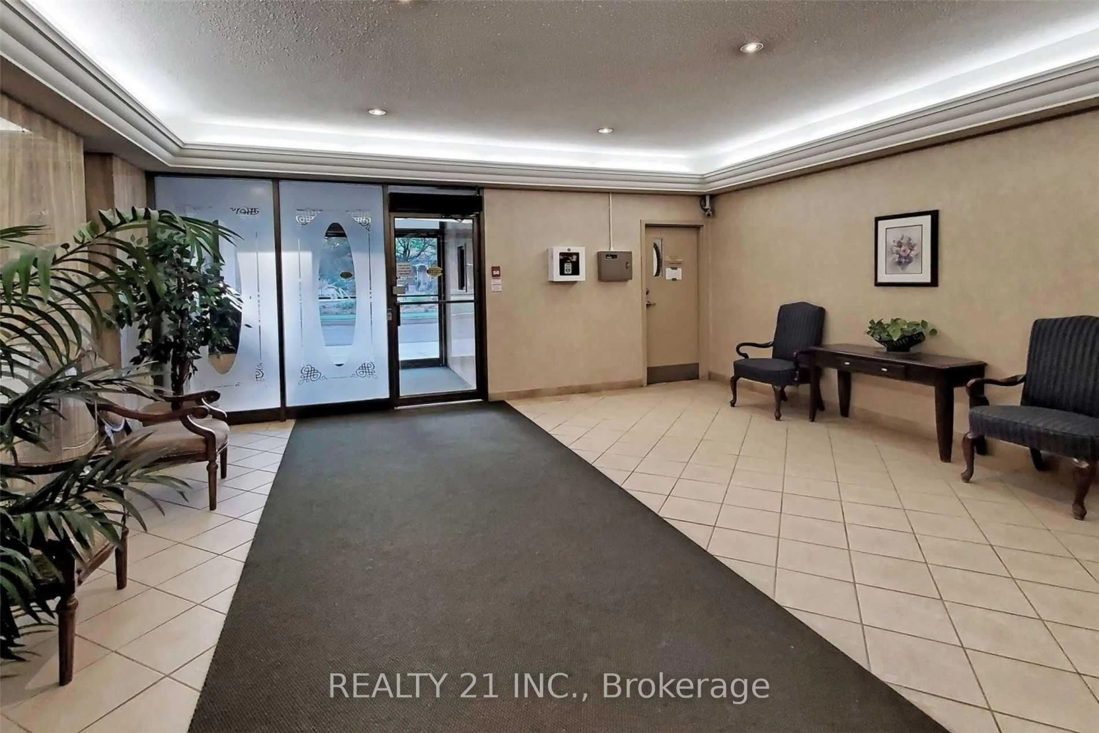 Lobby for 121 Trudelle St #1709, Toronto Ontario M1J 3K4