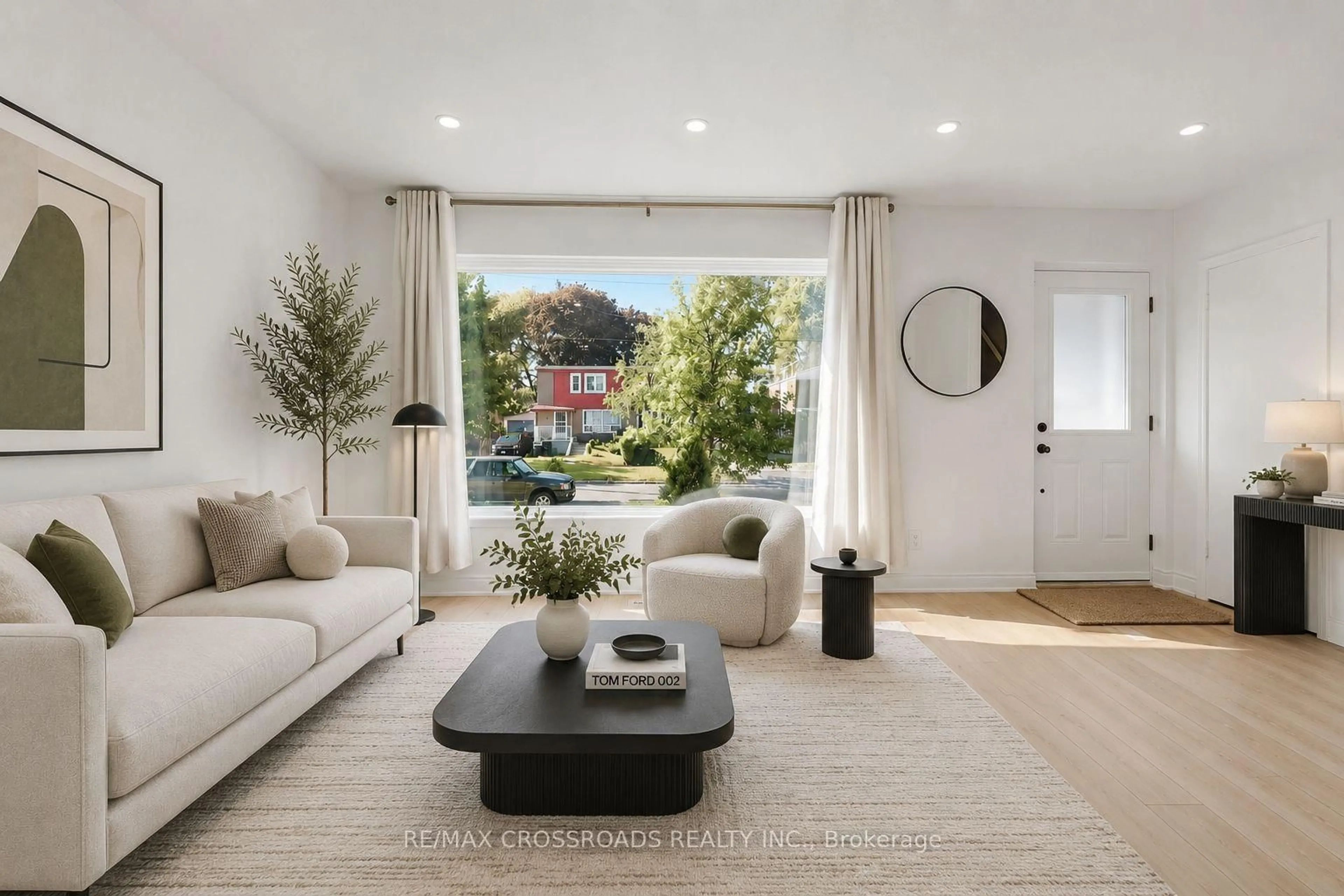 Living room with furniture, unknown for 53 Bonniewood Rd, Toronto Ontario M1K 2L9