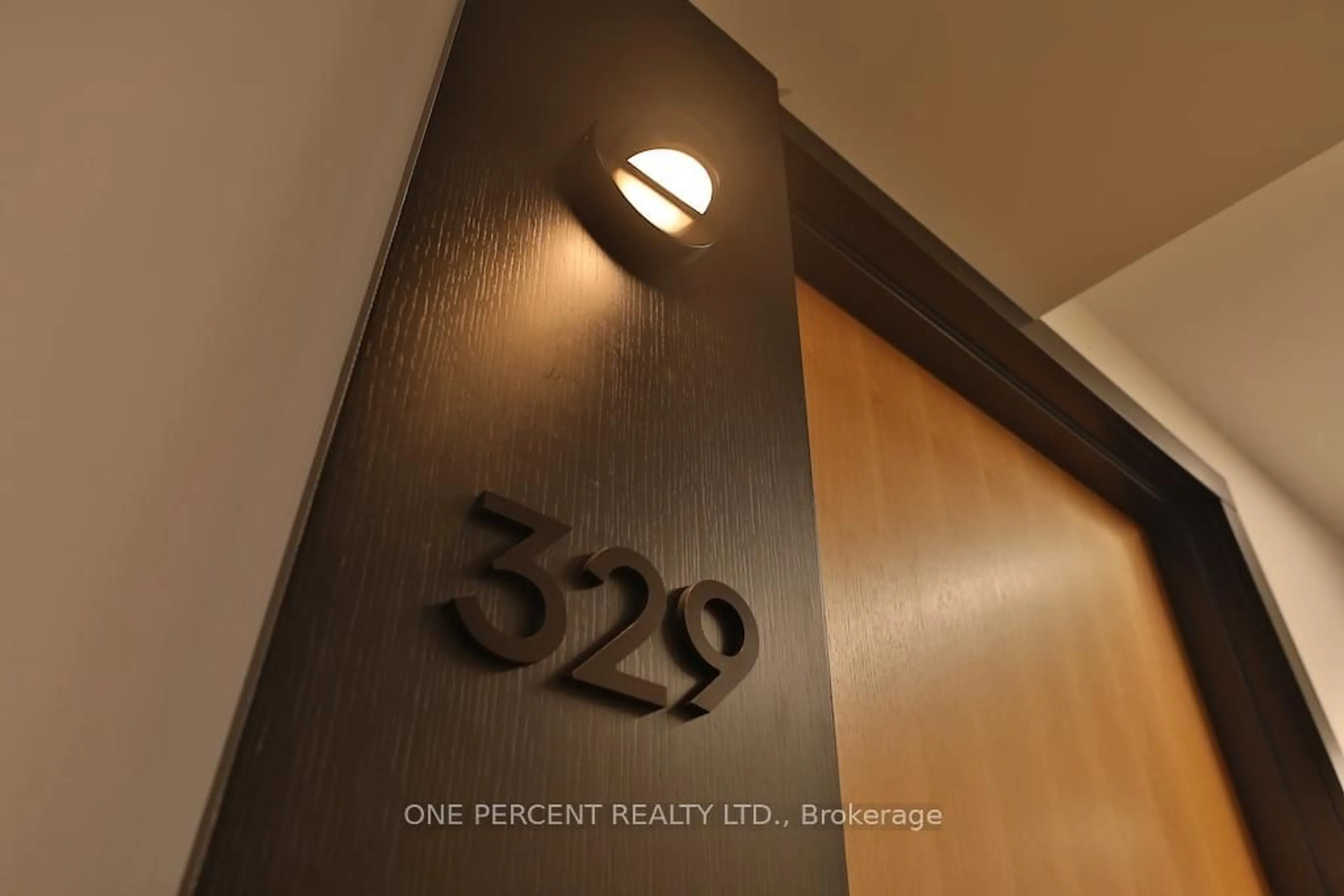 Indoor entryway for 150 Logan Ave #329, Toronto Ontario M4M 0E4