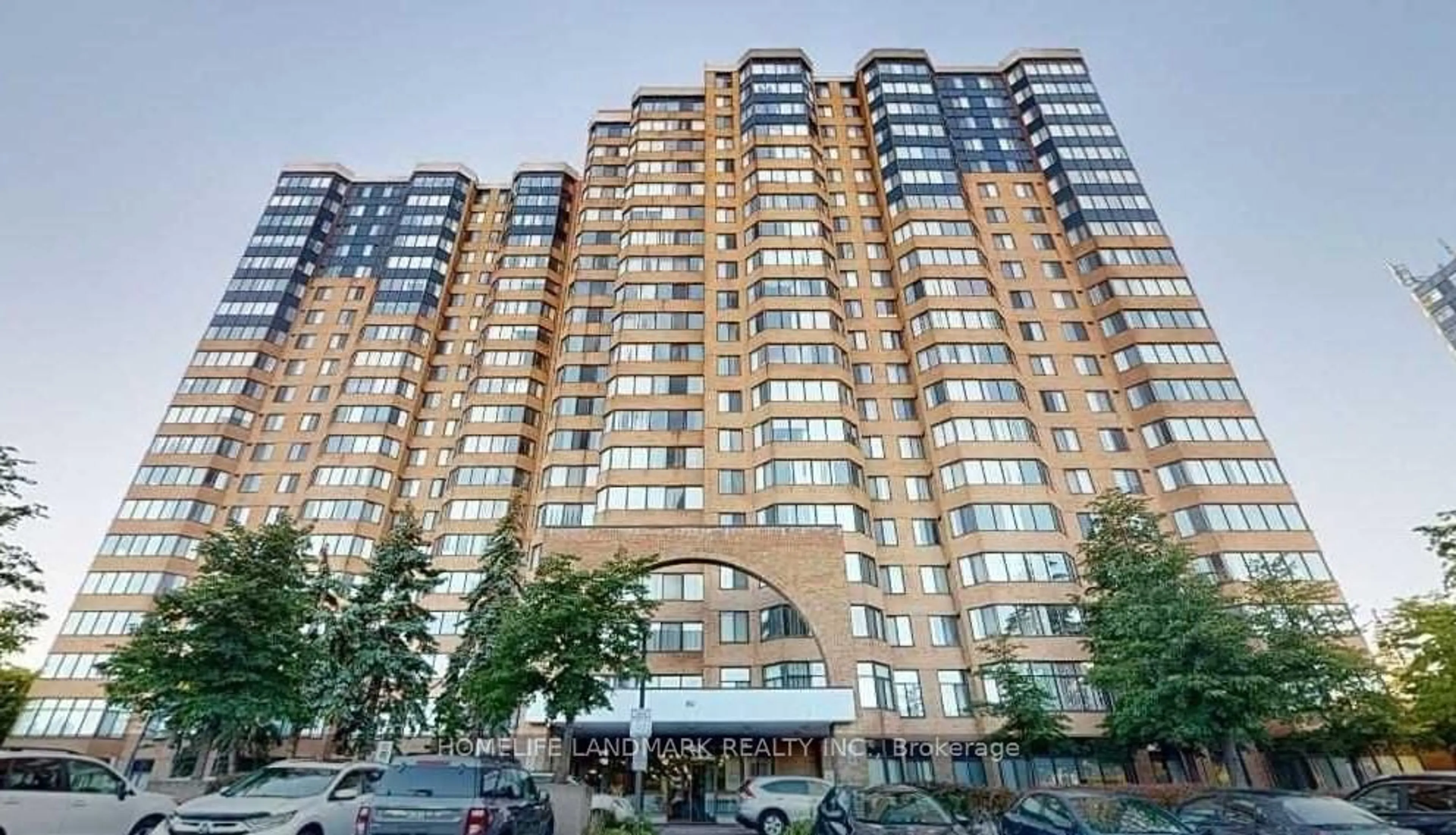 Unknown for 80 Alton Towers Circ #106, Toronto Ontario M1V 5E8