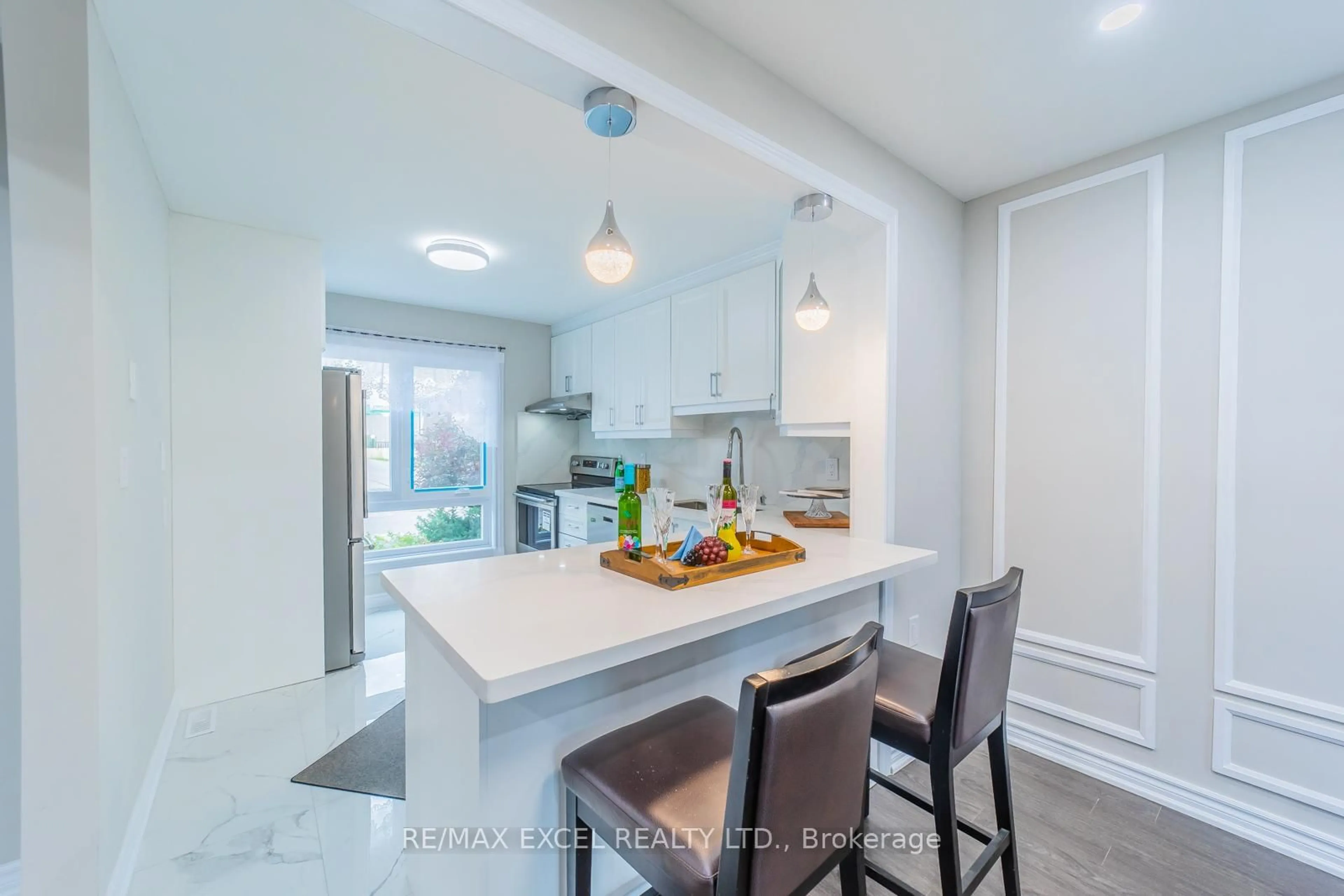 Contemporary kitchen, ceramic/tile floor for 21 Livonia Pl #112, Toronto Ontario M1E 4W5