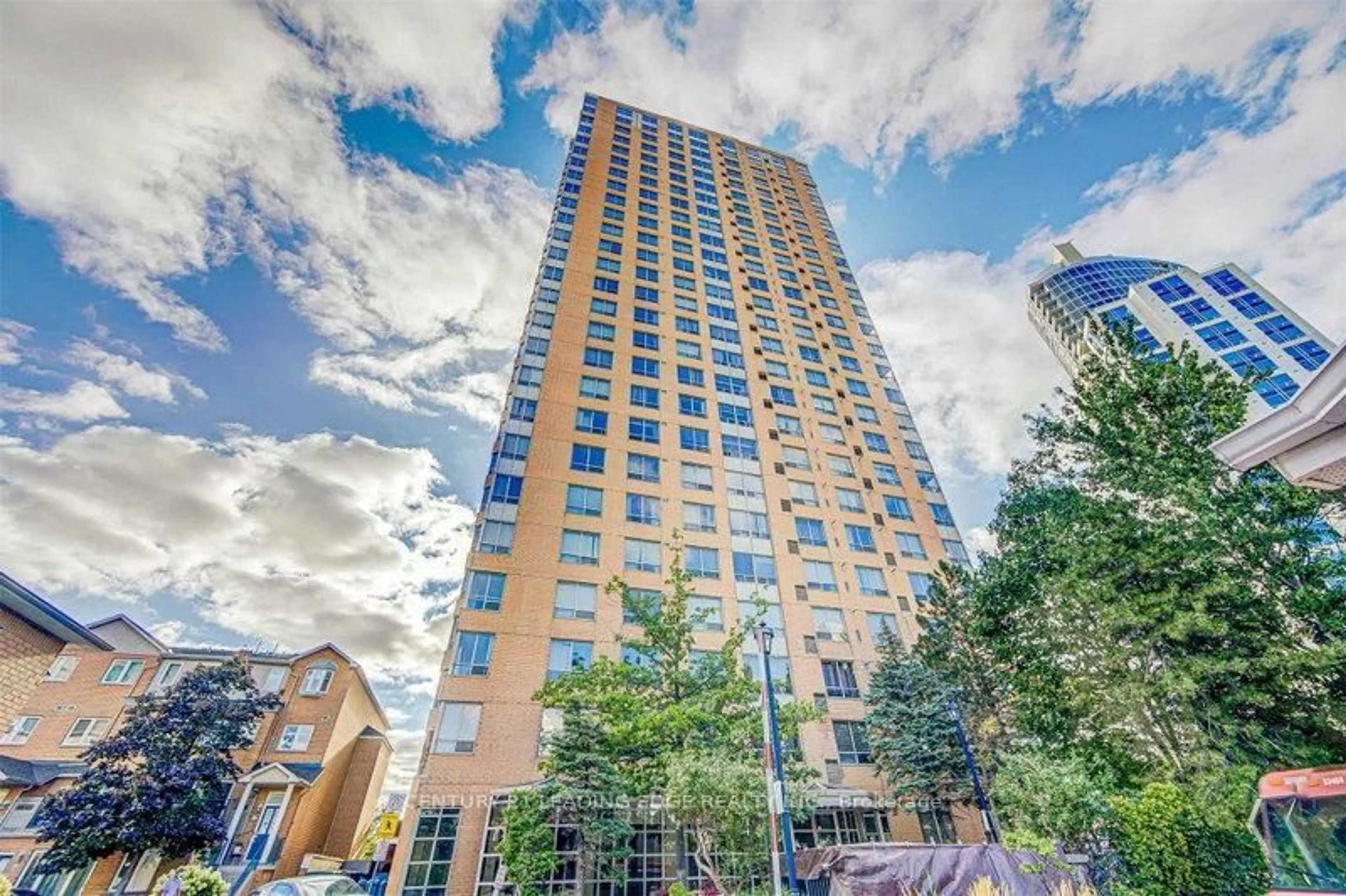 Unknown for 115 OMNI Dr #2805, Toronto Ontario M1P 5B4