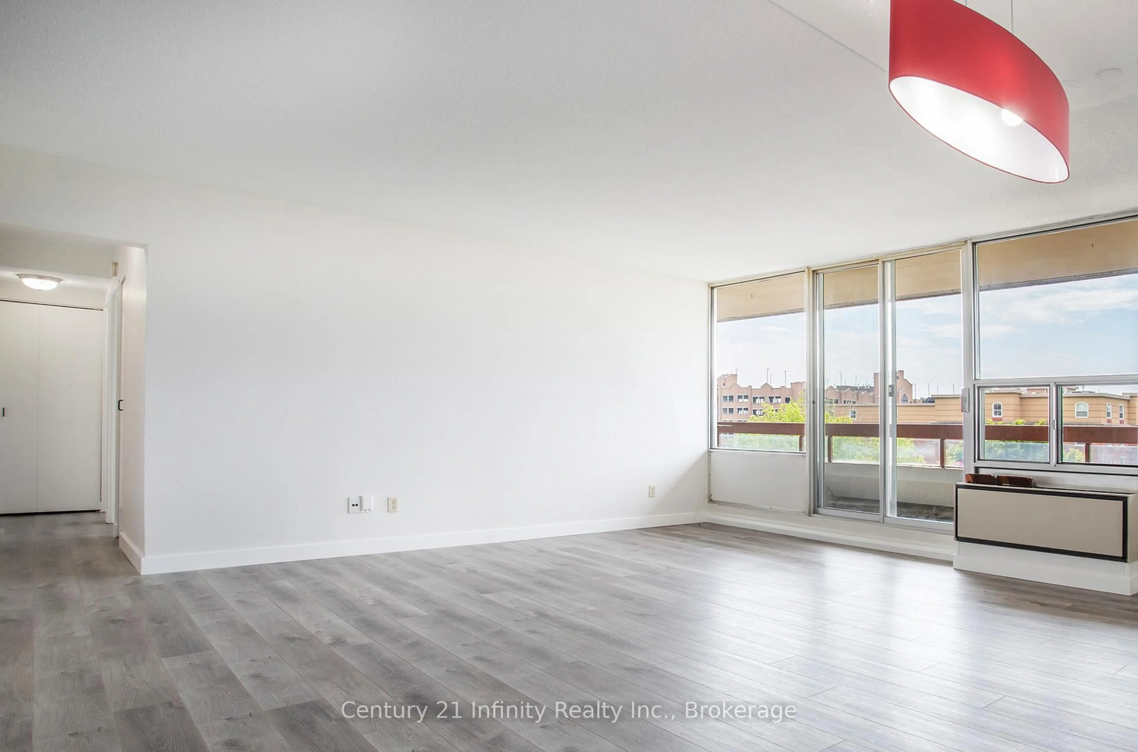 A pic of a room for 50 Richmond St #422, Oshawa Ontario L1G 7C7
