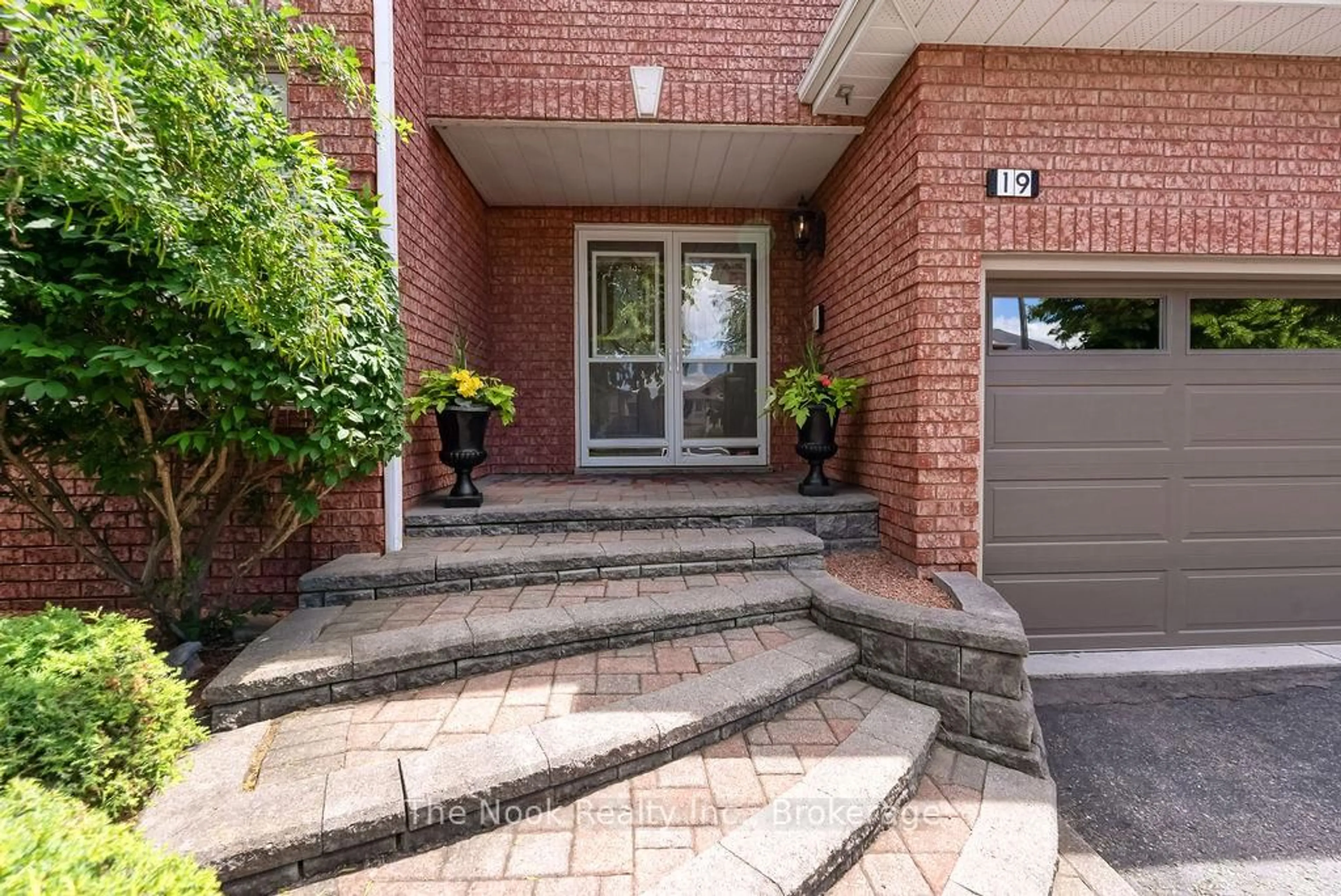 Unknown for 19 Patrick Dr, Whitby Ontario L1R 2L1