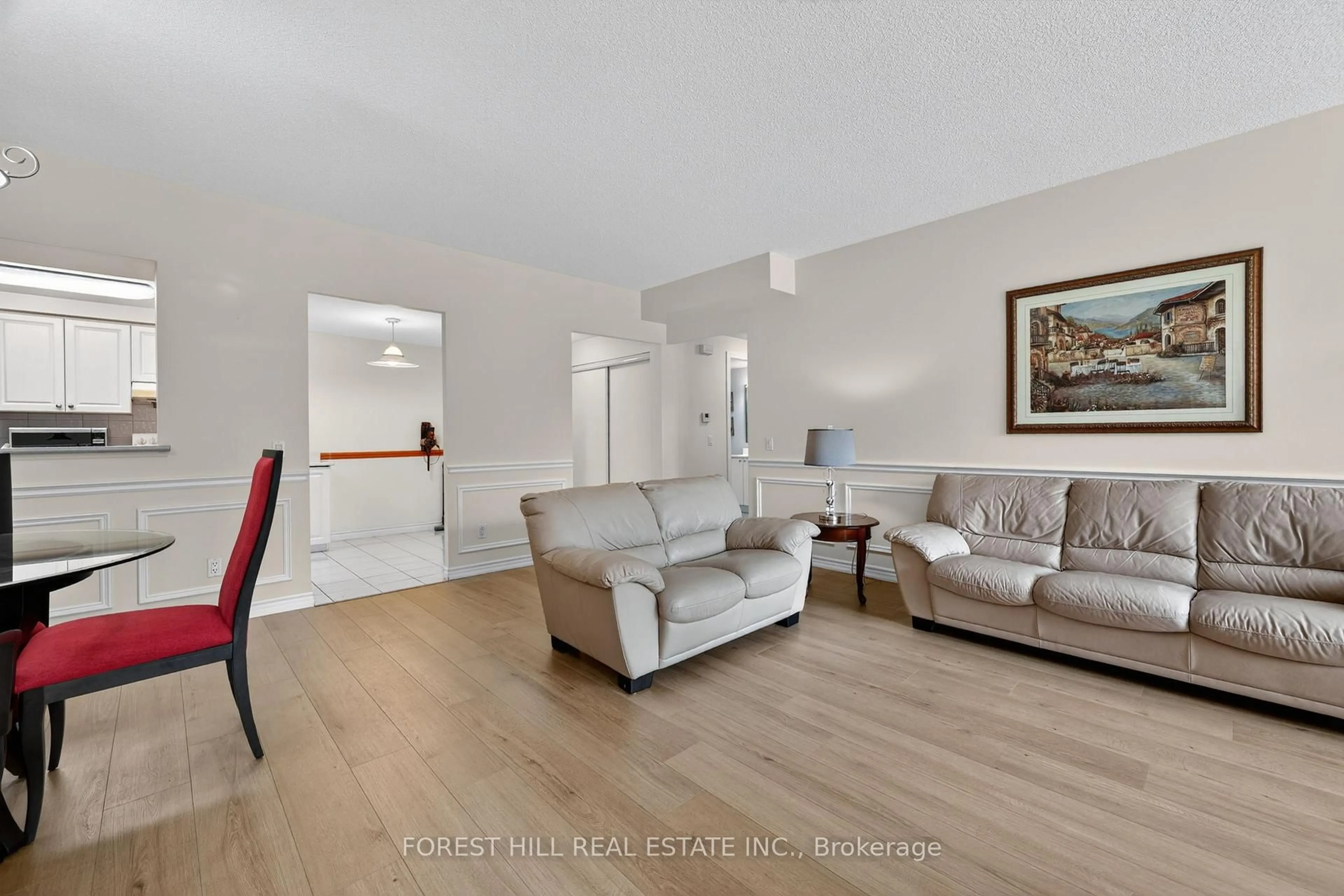 Living room with furniture, unknown for 119 Omni Dr #16, Toronto Ontario M1P 5A6