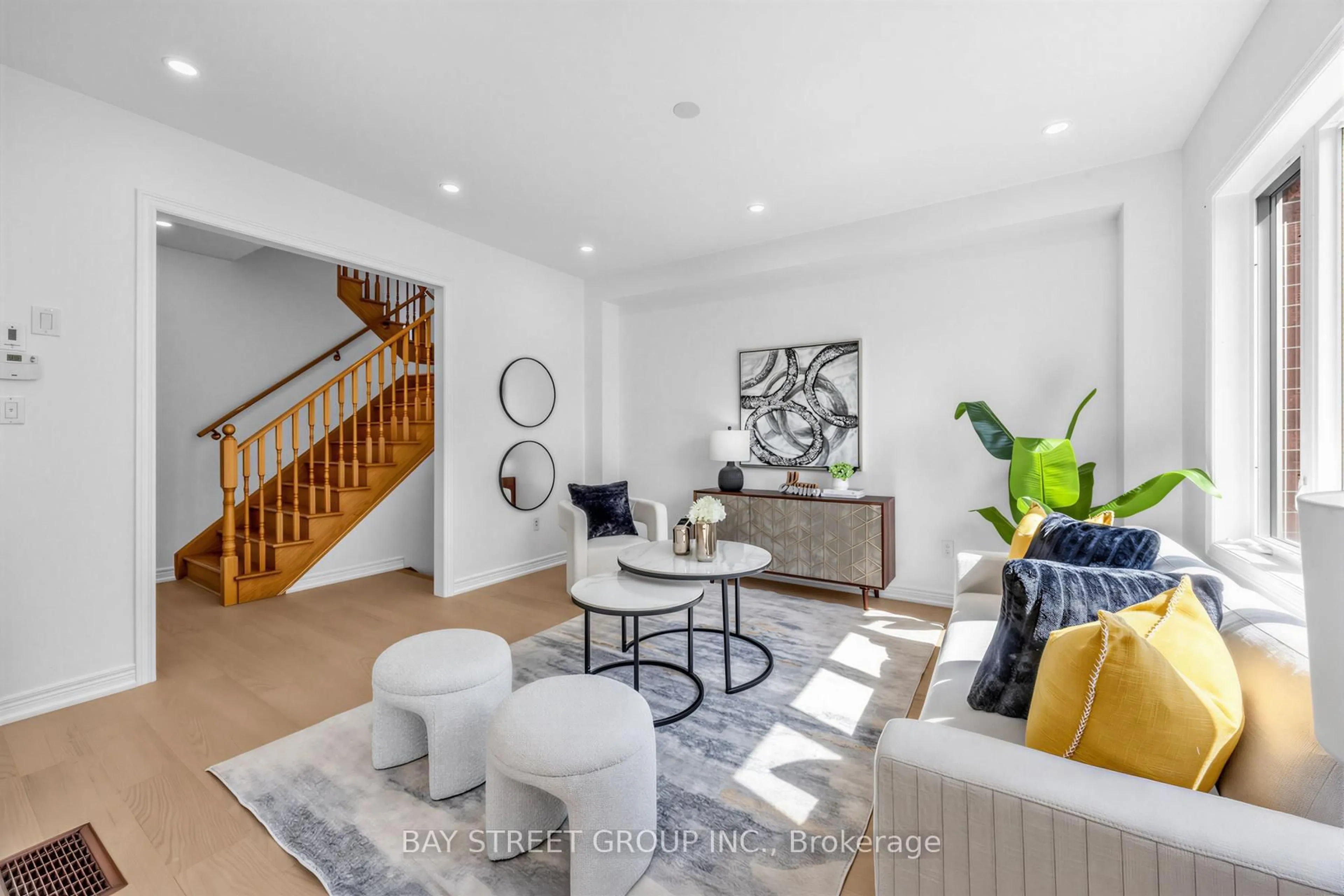 Living room with furniture, unknown for 20 Alvin Curling Cres, Toronto Ontario M1V 0E6