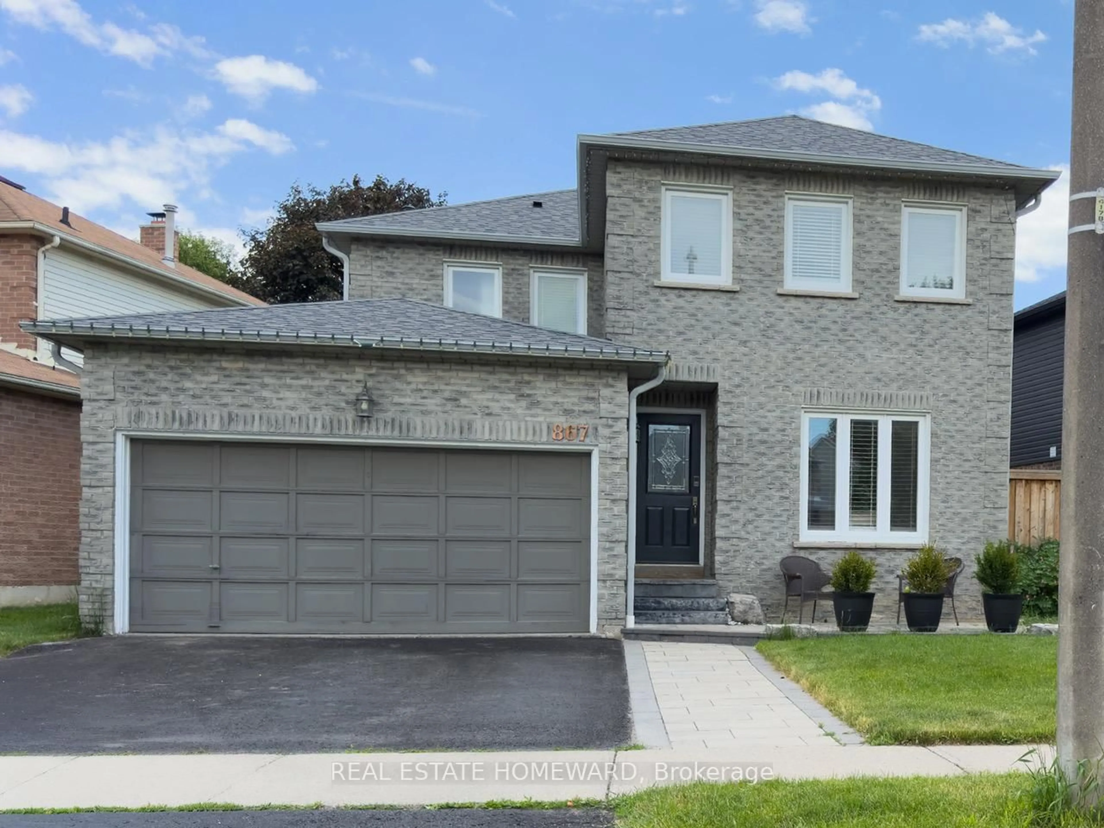 Home with brick exterior material, street for 867 White Ash Dr, Whitby Ontario L1N 7L8