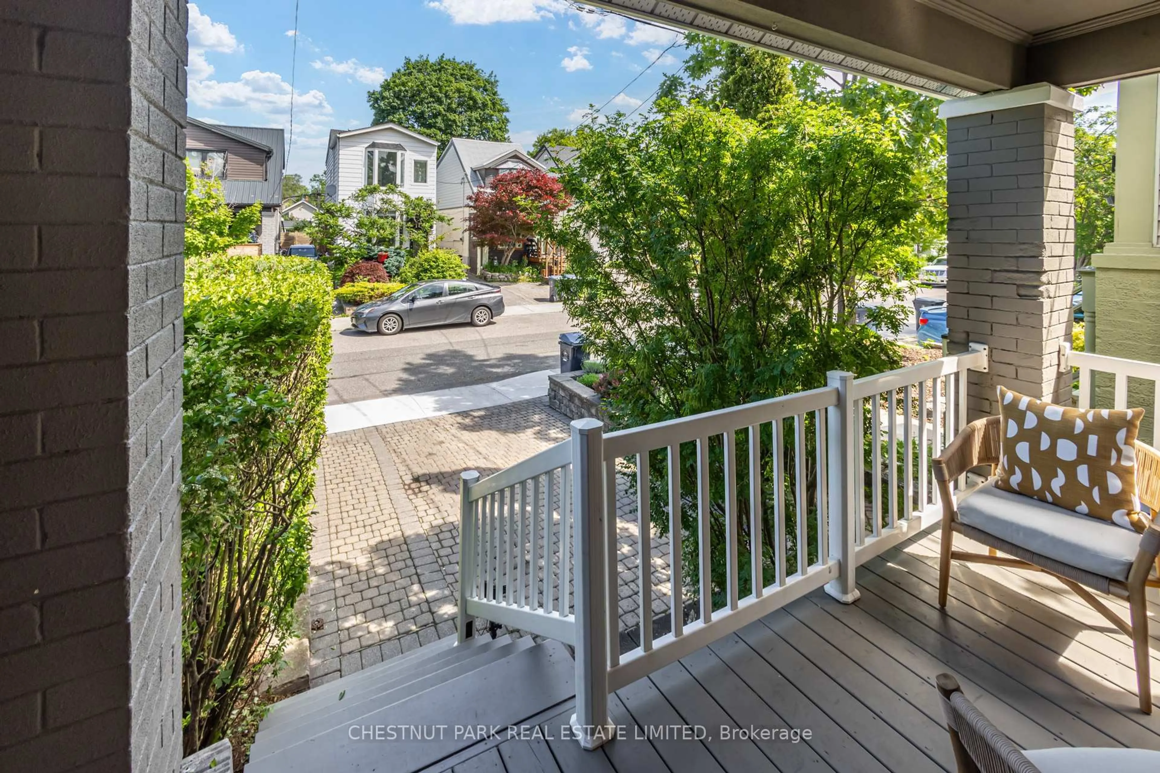 A pic from outside/outdoor area/front of a property/back of a property/a pic from drone, city buildings view from balcony for 89 Frater Ave, Toronto Ontario M4C 2H7