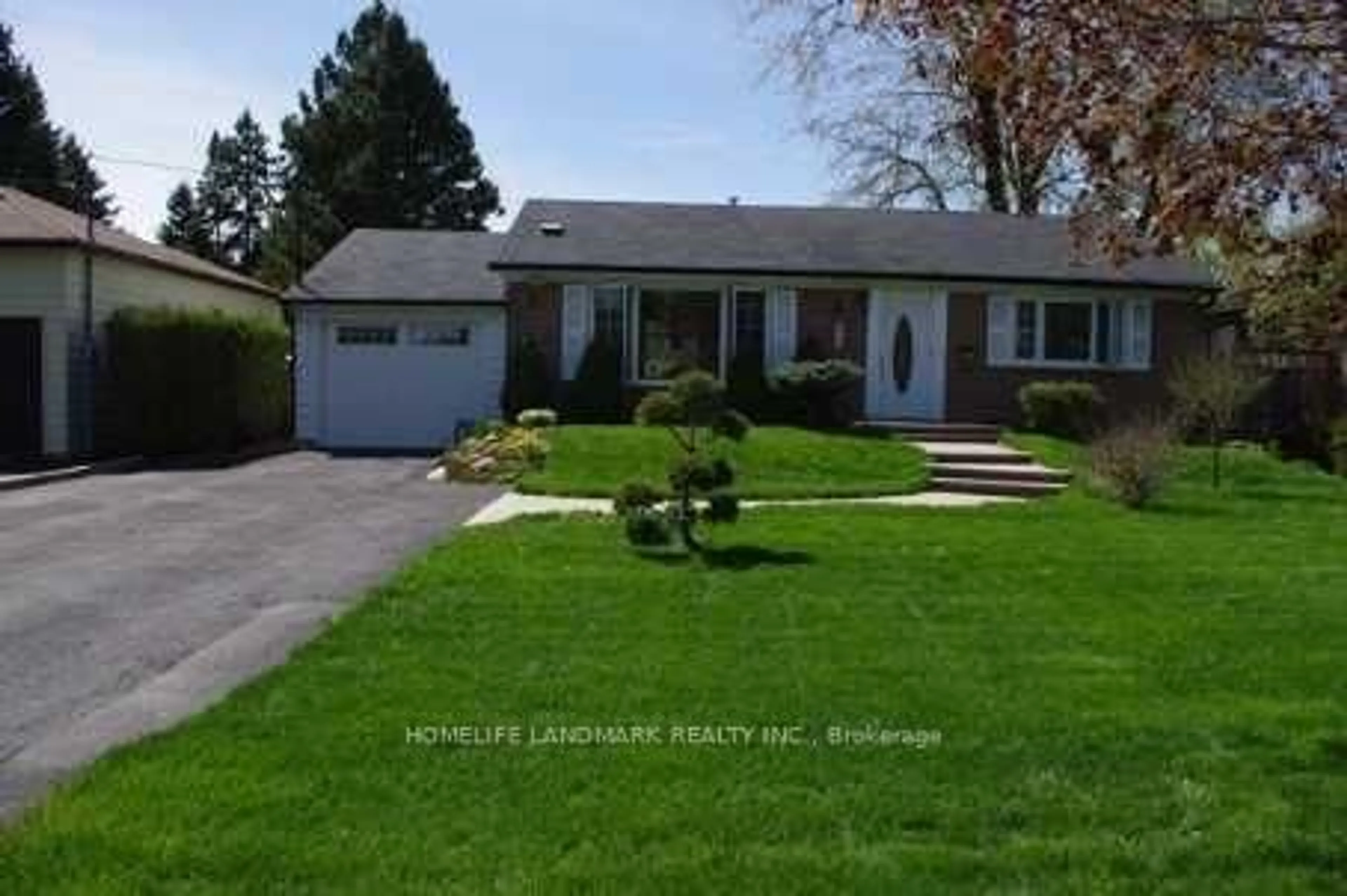 Unknown for 44 Mill St, Ajax Ontario L1S 6K5