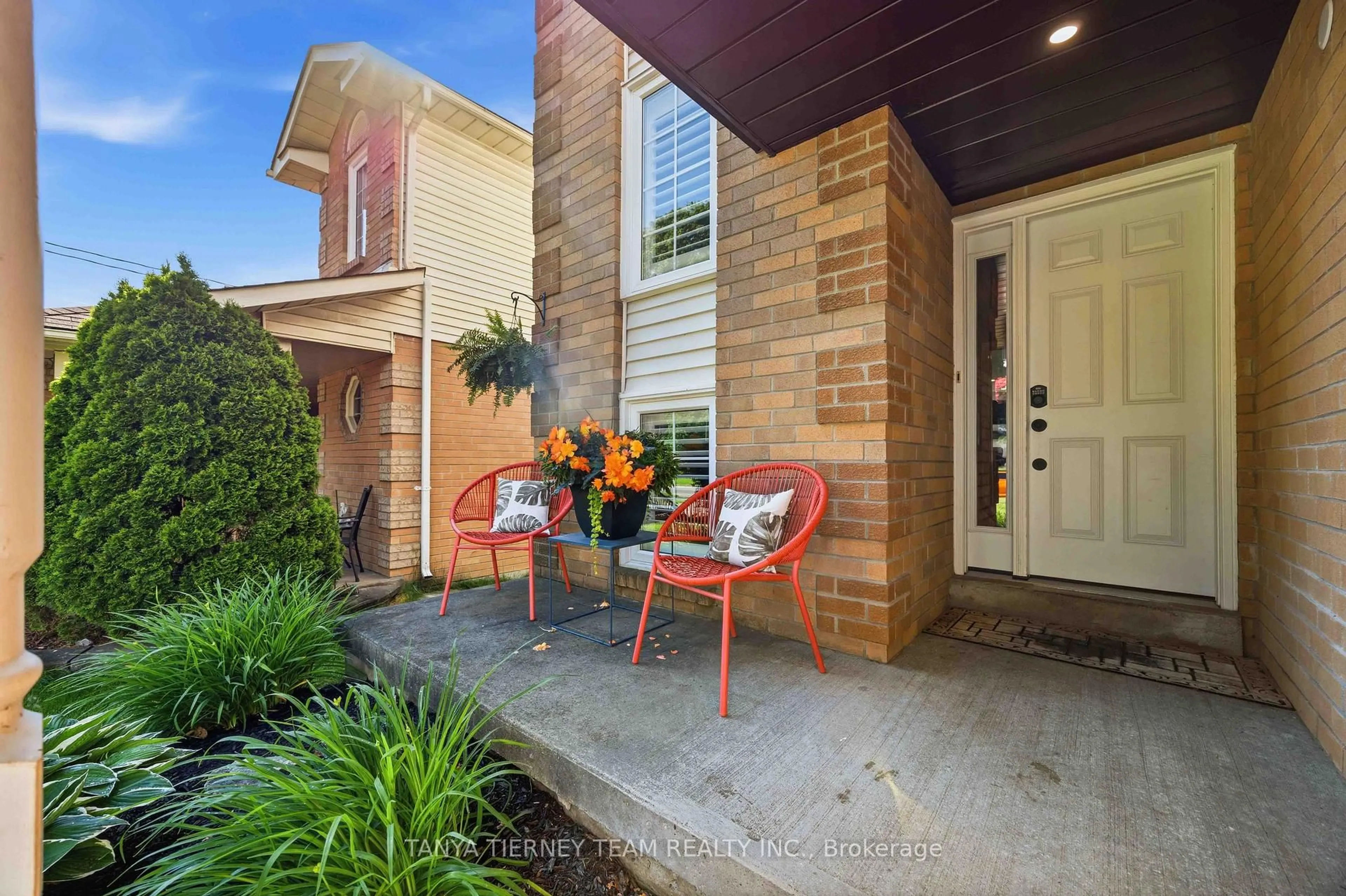 Unknown for 97B Concession St, Clarington Ontario L1C 4R8
