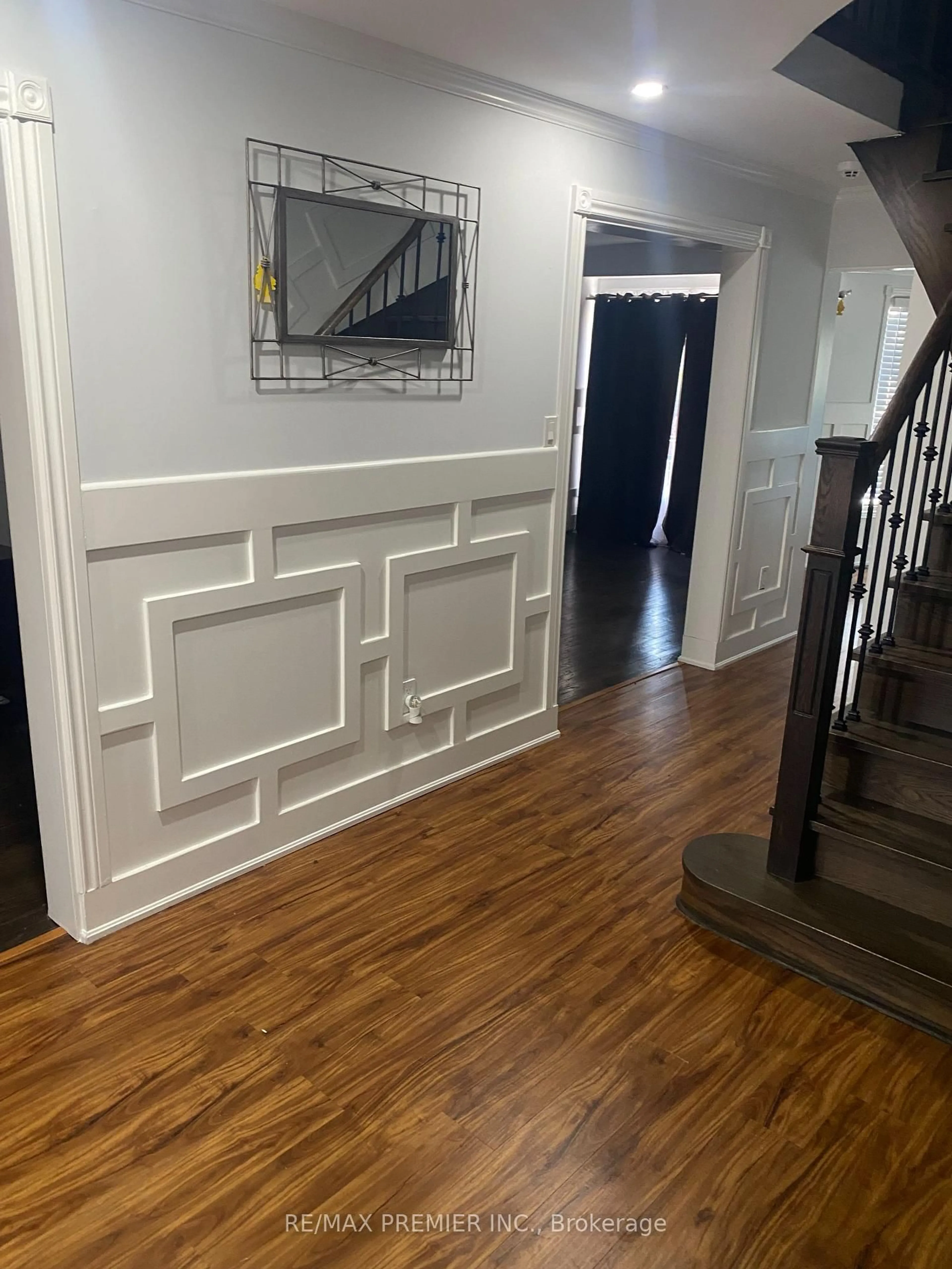 Indoor entryway for 68 Ritchie Ave, Ajax Ontario L1S 6S4