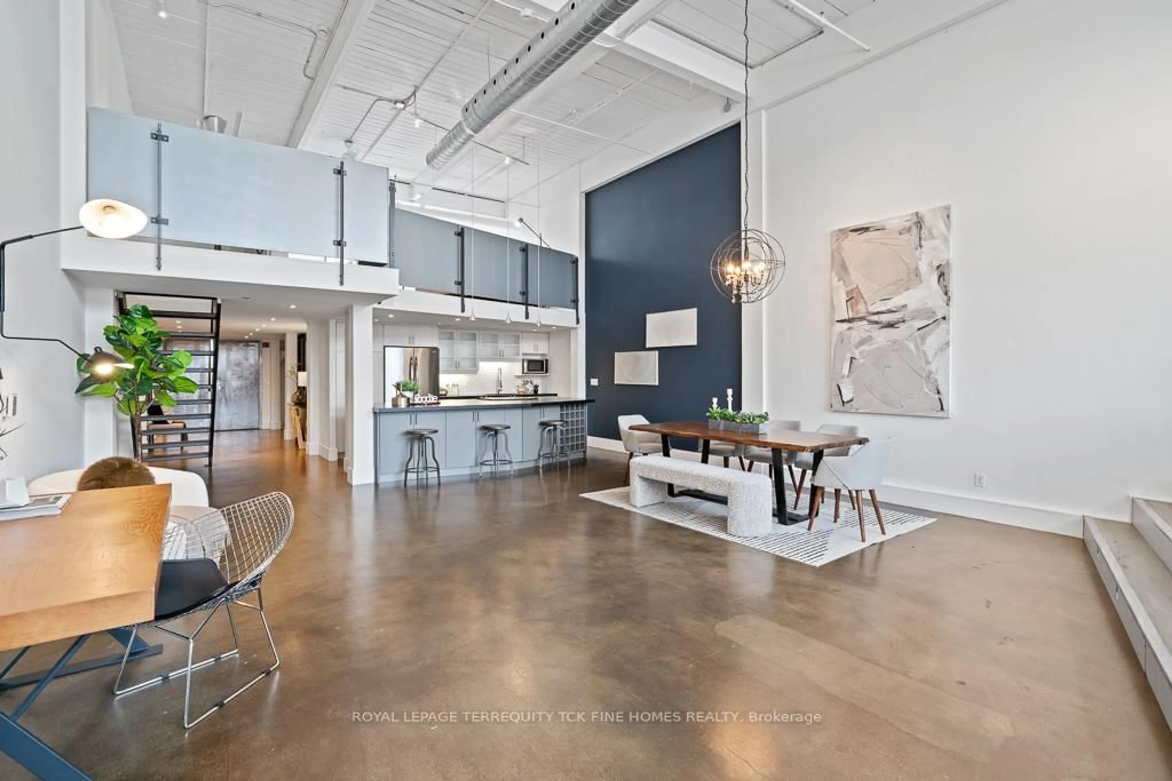 Unknown for 1173 Dundas St #225, Toronto Ontario M4M 3P1