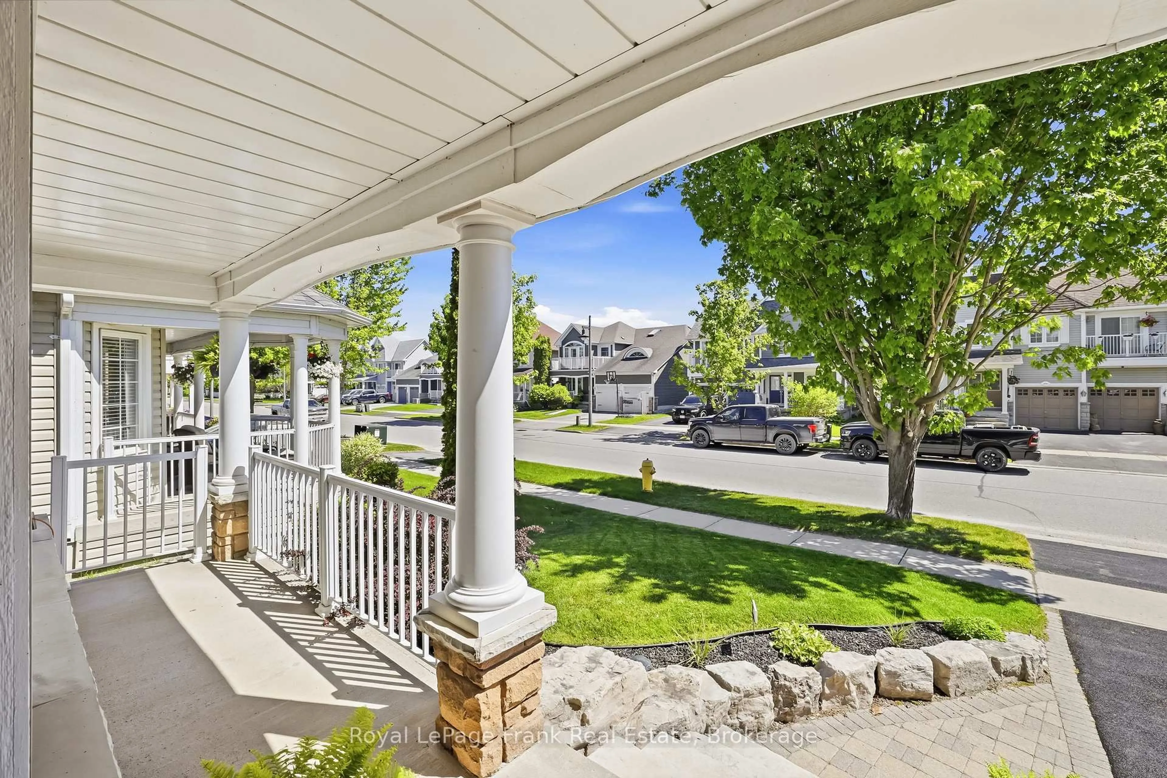 Patio, unknown for 232 Shipway Ave, Clarington Ontario L1B 1M8