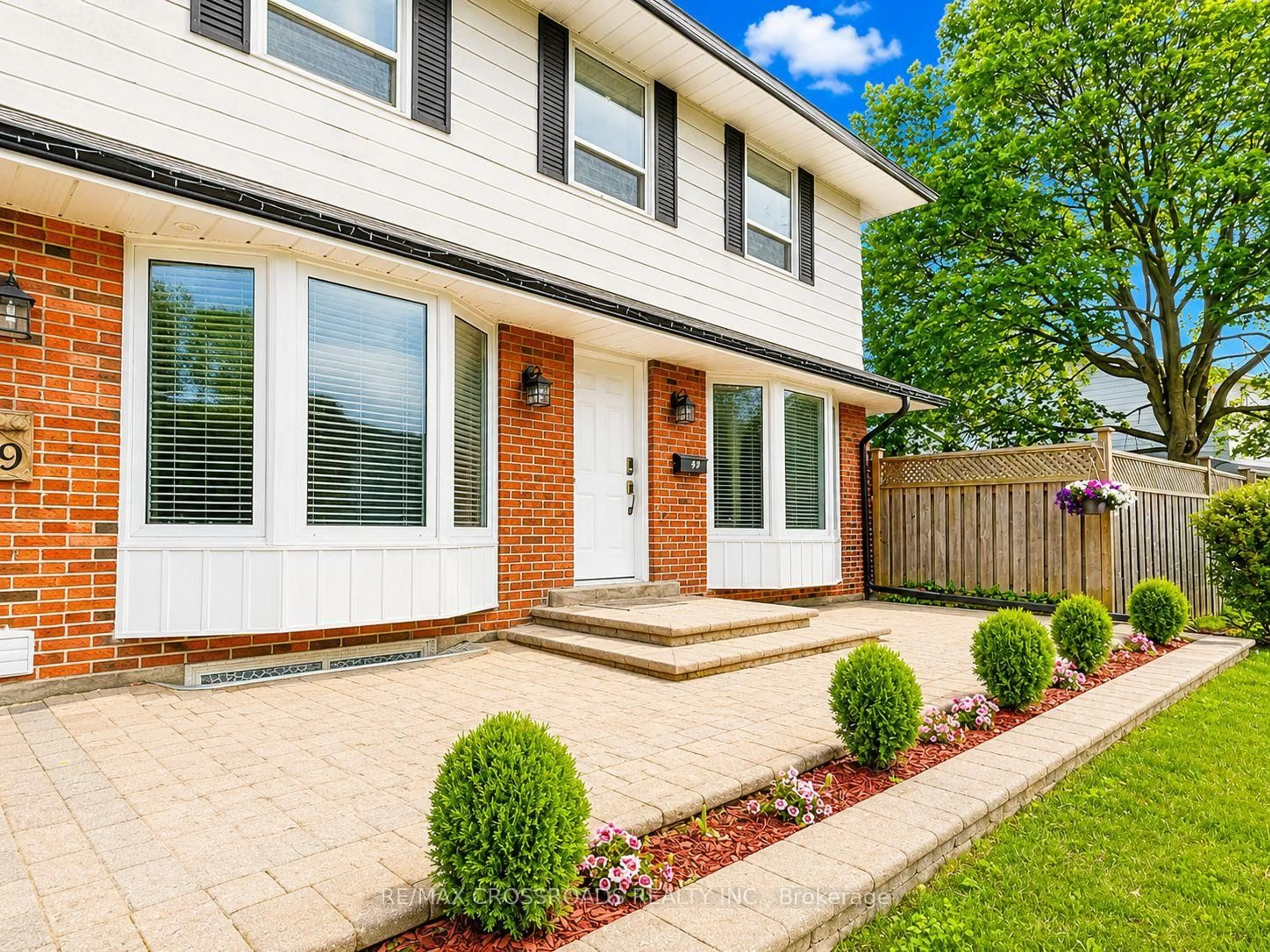 Home with brick exterior material, street for 49 King Louis Cres, Toronto Ontario M1T 2X1