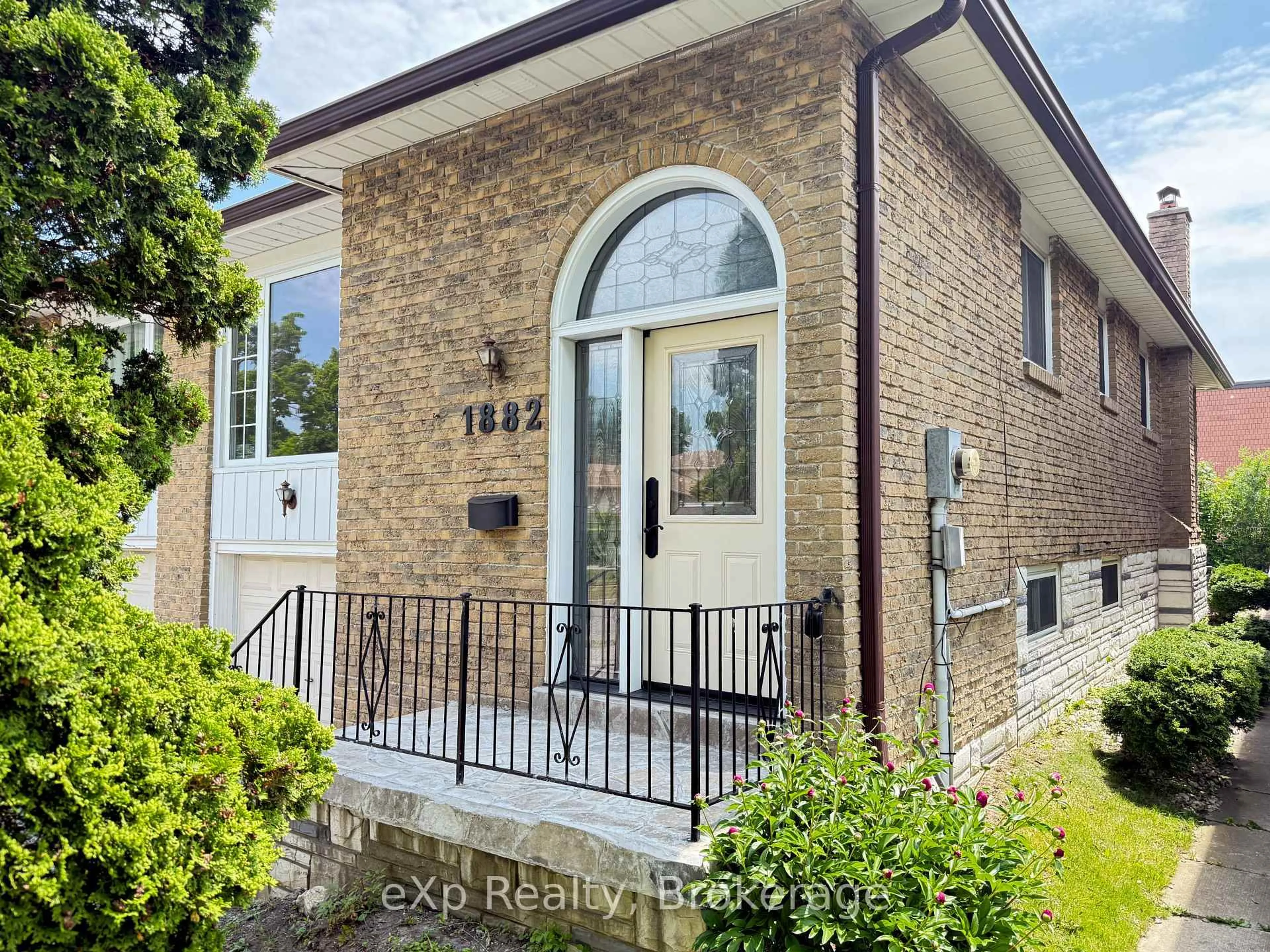 Home with brick exterior material, street for 1882 Rosefield Rd, Pickering Ontario L1V 3H6
