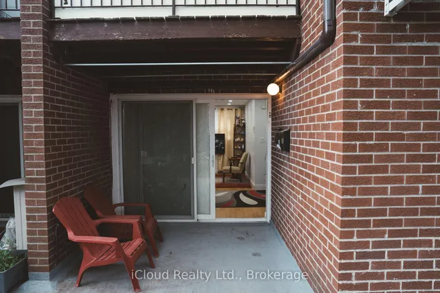 50 Coleman Ave #16, Toronto 4
