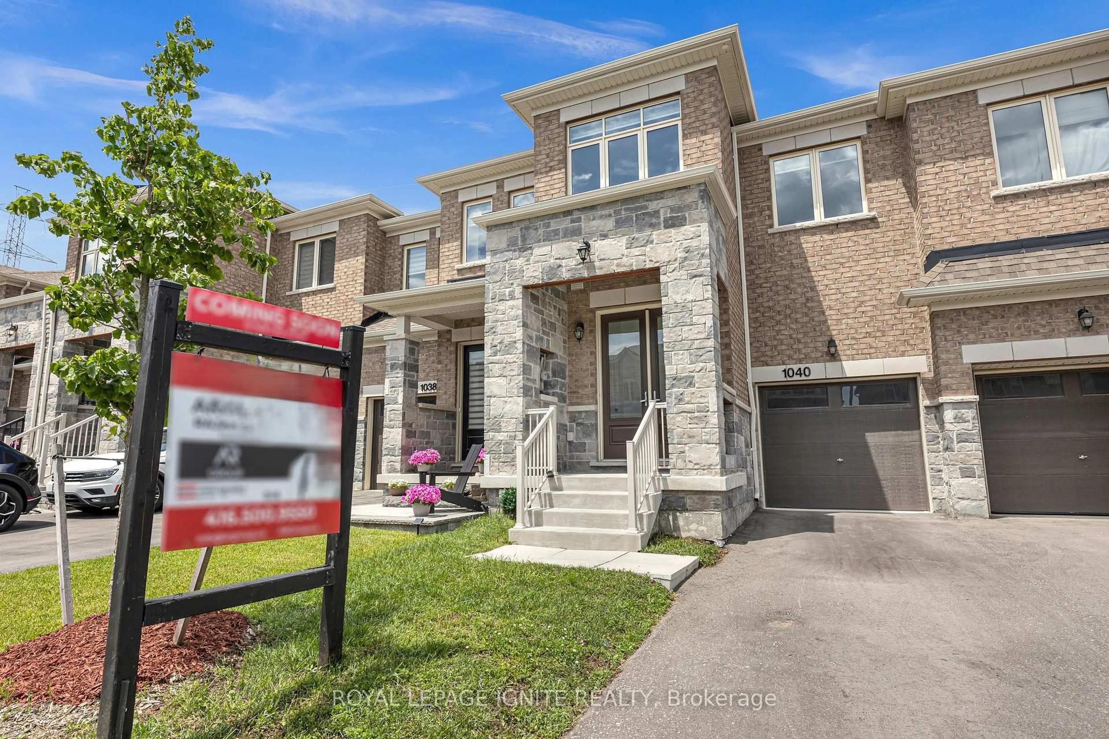 Home with brick exterior material, street for 1040 Skyridge Blvd, Pickering Ontario L1X 0G5