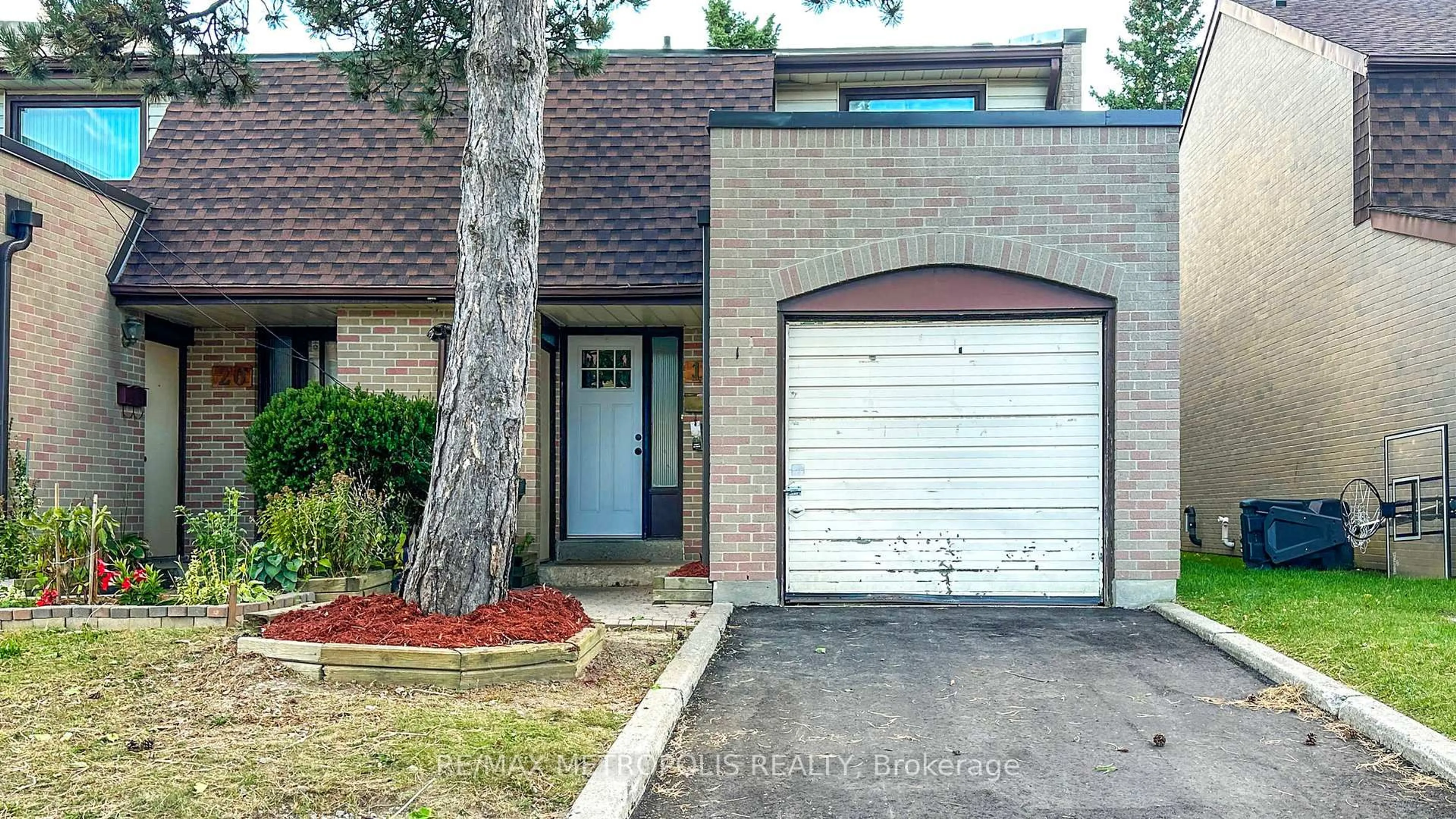 Home with brick exterior material, street for 11 Livonia Pl #18, Toronto Ontario M1E 4W5