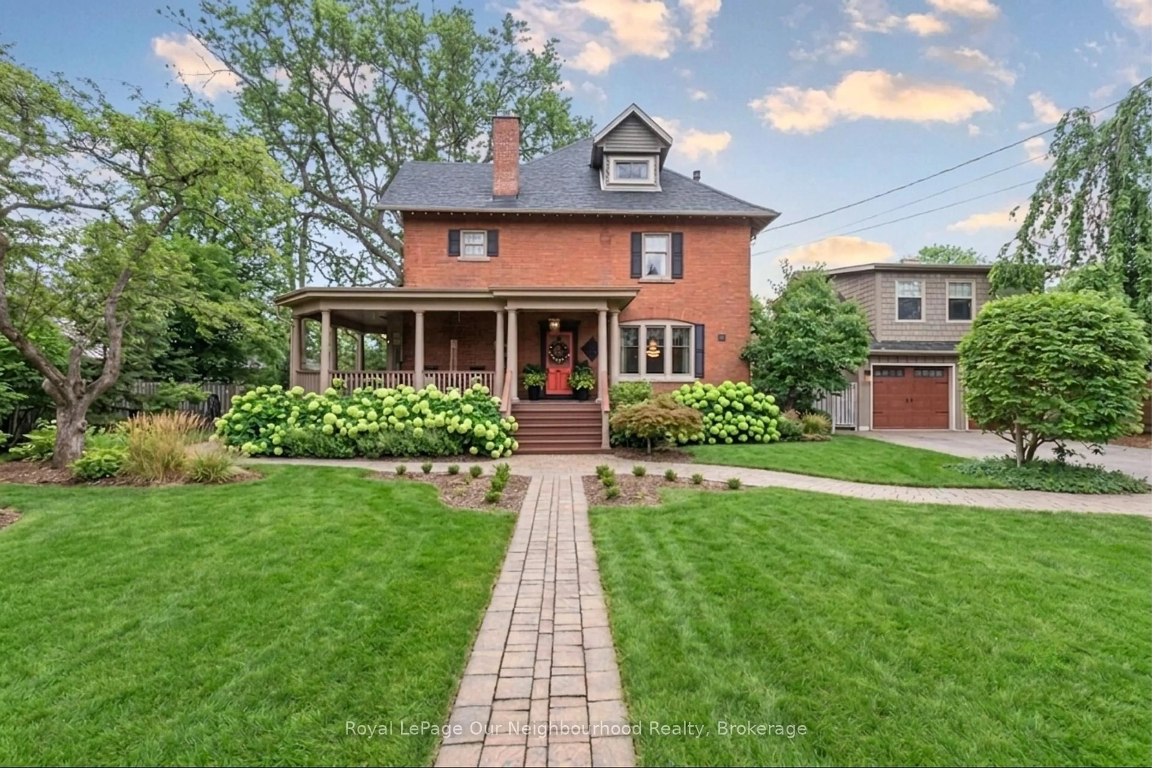 Home with brick exterior material, street for 305 Trent St, Whitby Ontario L1N 1M3