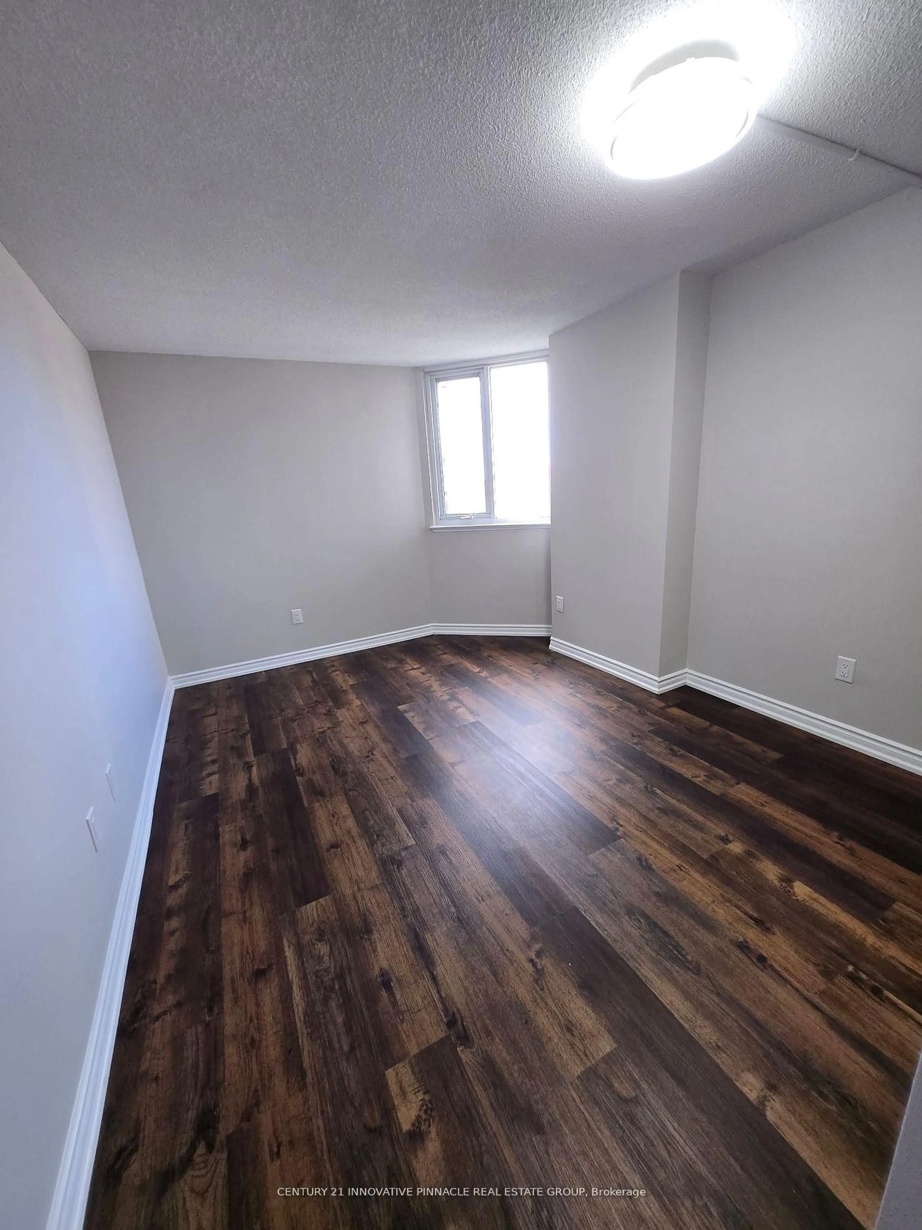 A pic of a room for 15 Sewells Rd #402, Toronto Ontario M1B 3J7