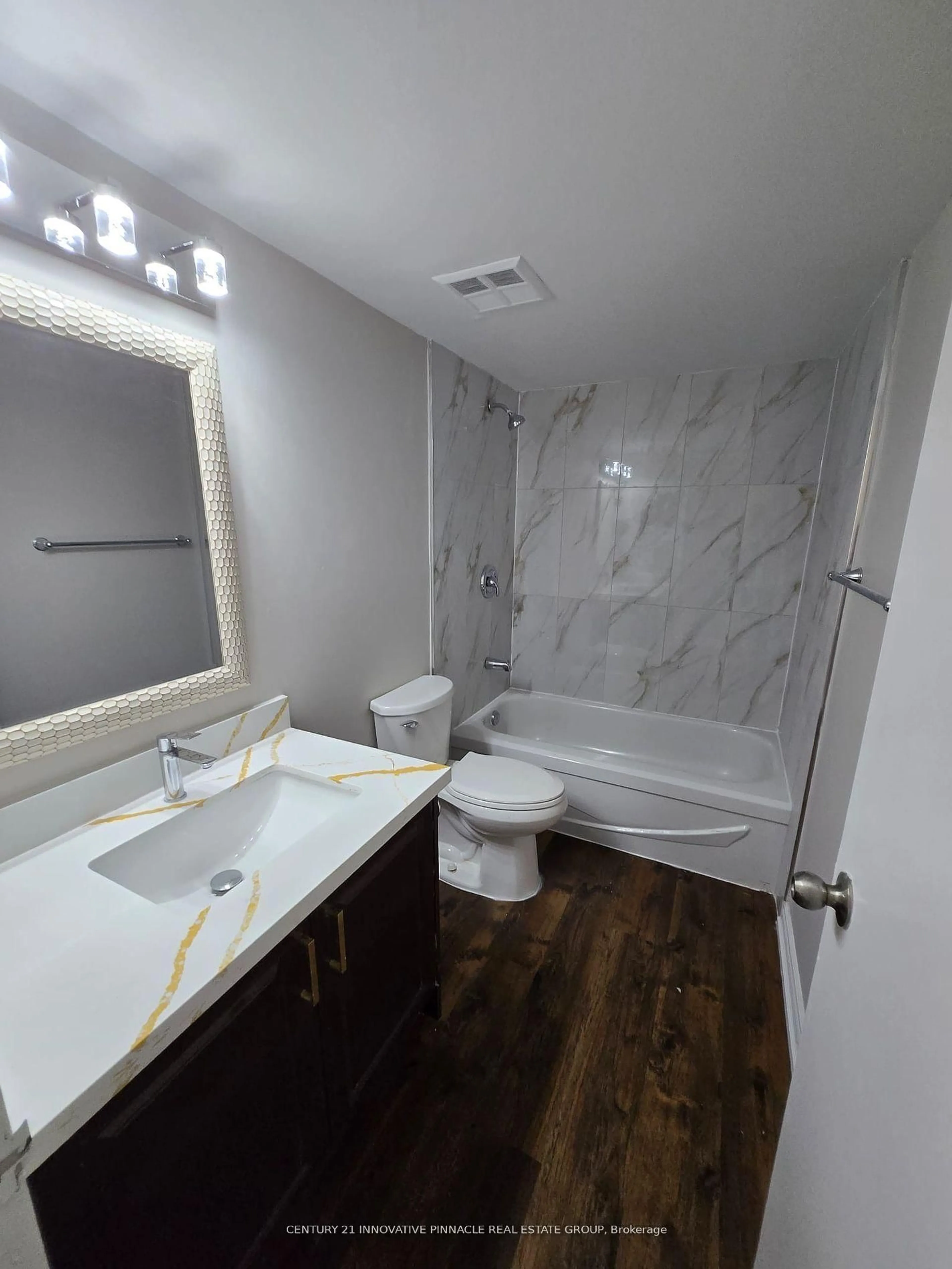 A pic of a room for 15 Sewells Rd #402, Toronto Ontario M1B 3J7
