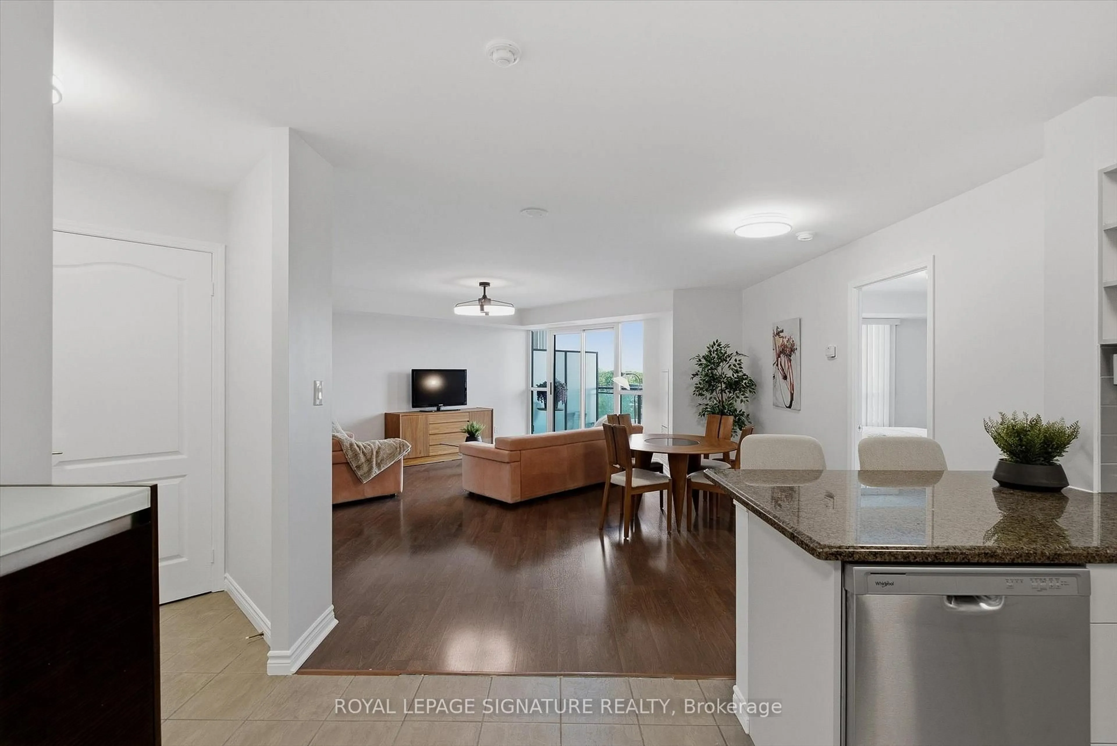 Open concept kitchen, unknown for 2020 McNicoll Ave #701, Toronto Ontario M1V 0B5
