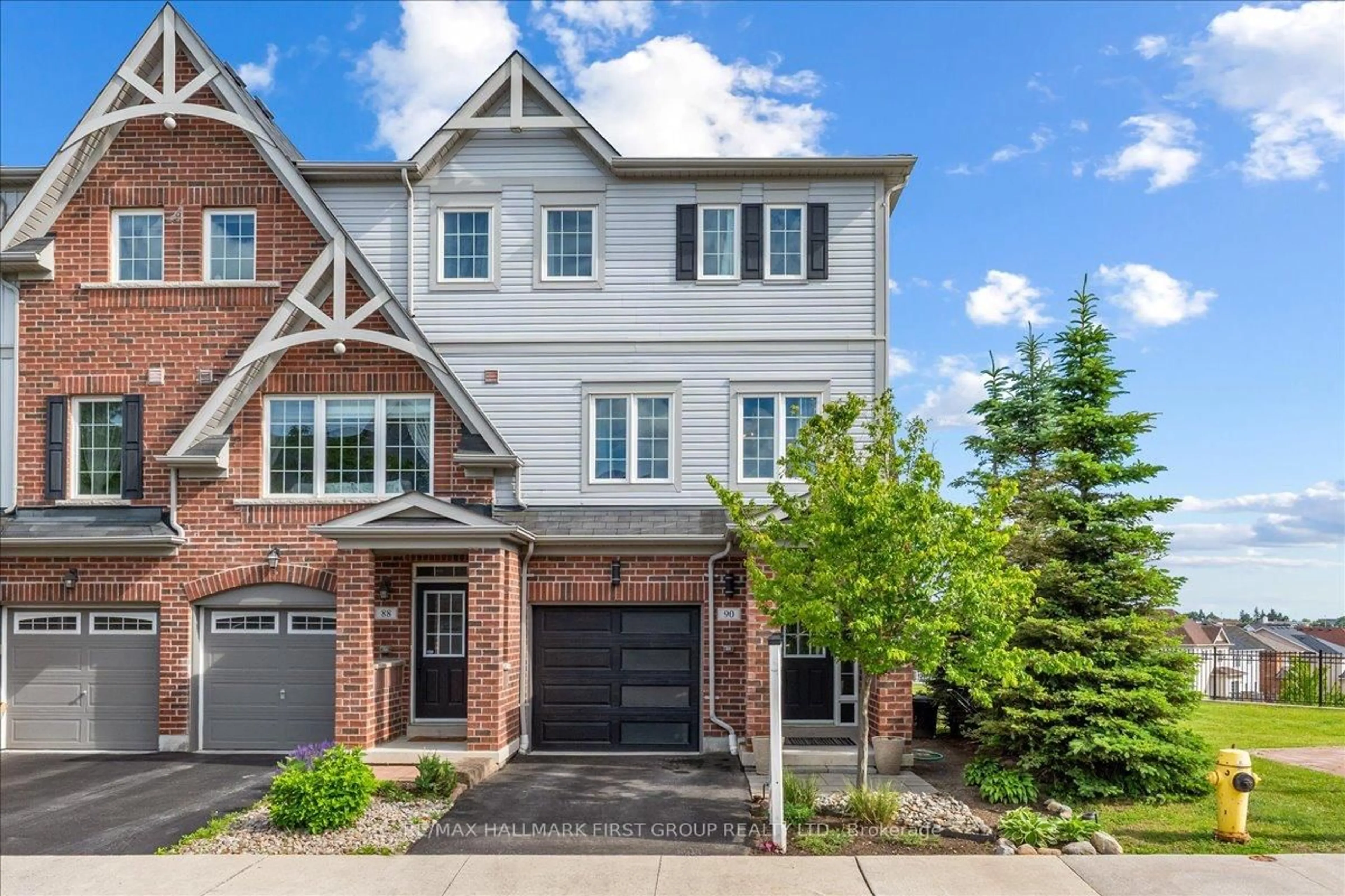 Home with brick exterior material, street for 90 Magpie Way, Whitby Ontario L1N 0K5