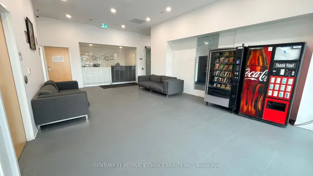 1900 Simcoe St #827, Oshawa 3