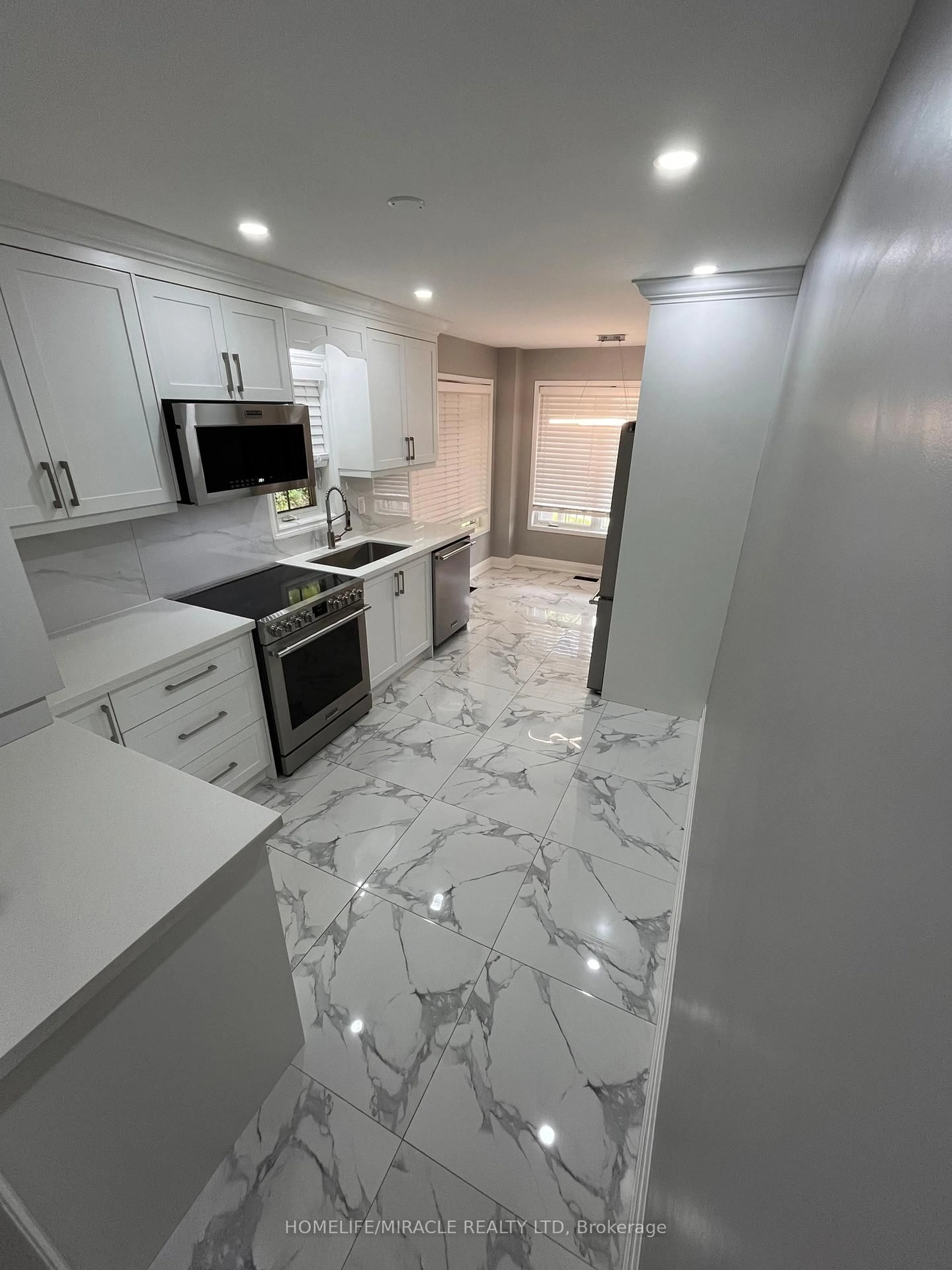 Unknown for 161 Cathedral Dr, Whitby Ontario L1R 0J5
